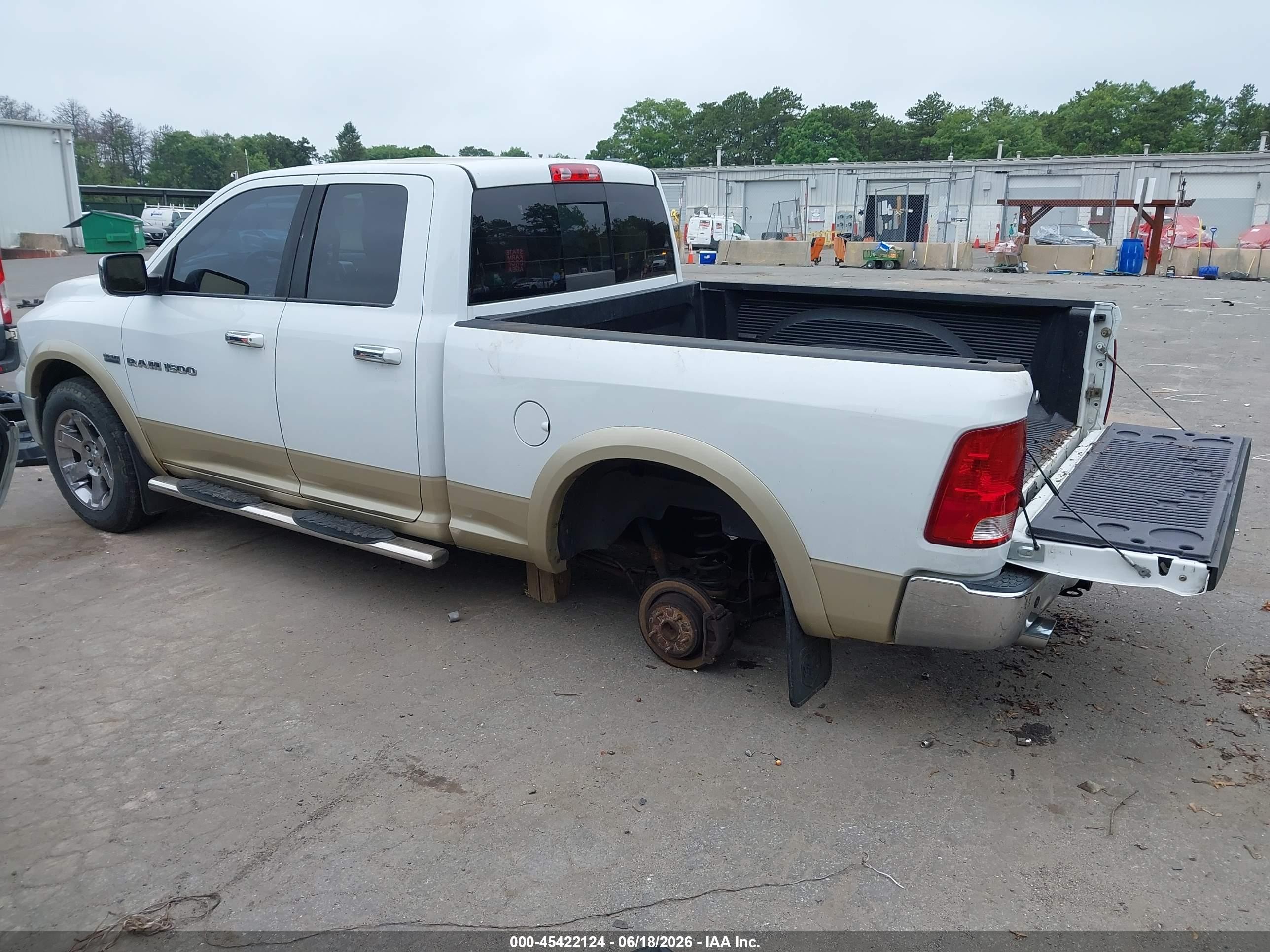 2011 Ram Ram 1500 Laramie White vin: 1D7RV1GT4BS562866