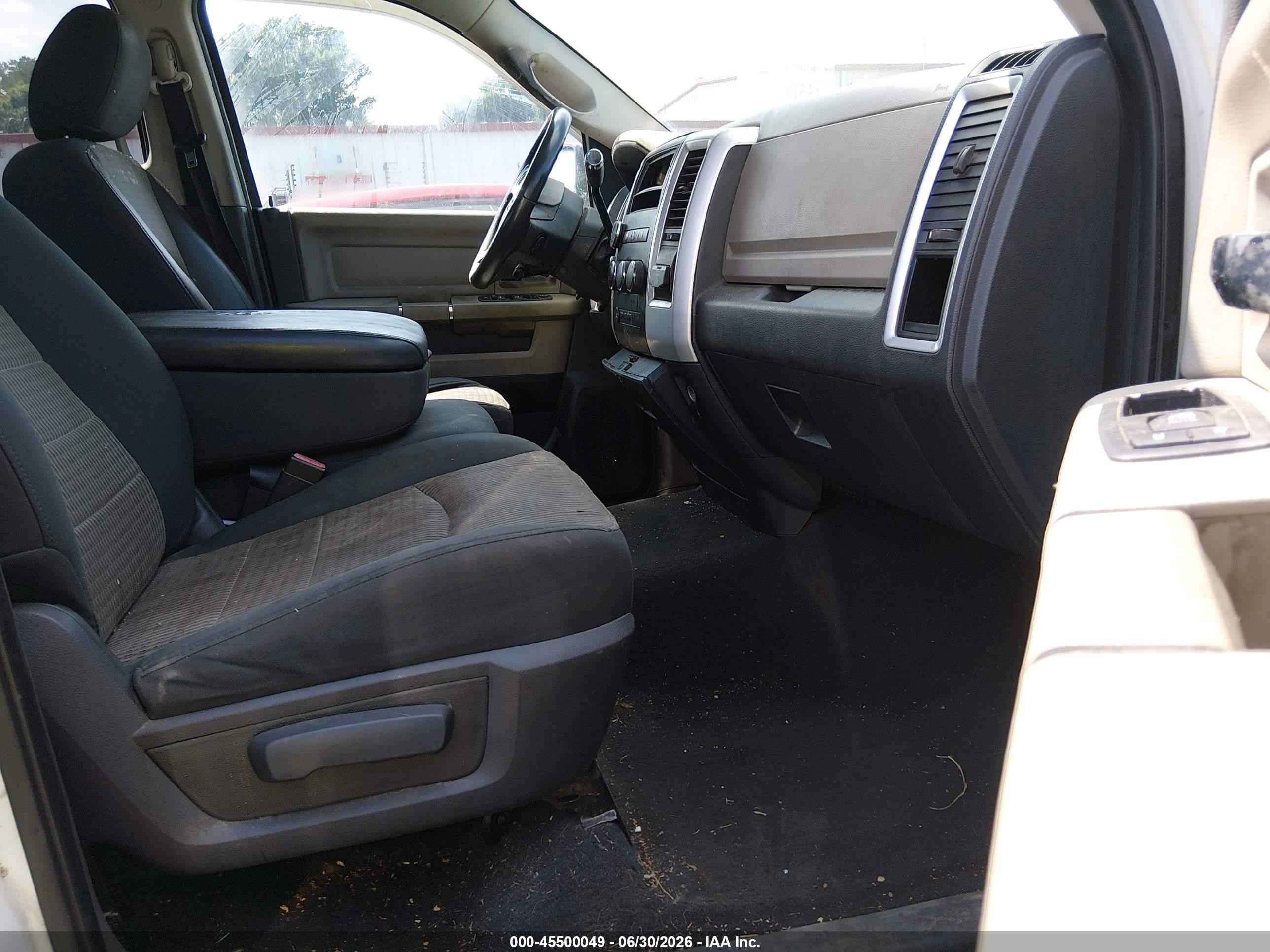 2010 Dodge Ram 1500 Slt/sport/trx White vin: 1D7RV1GT5AS130415