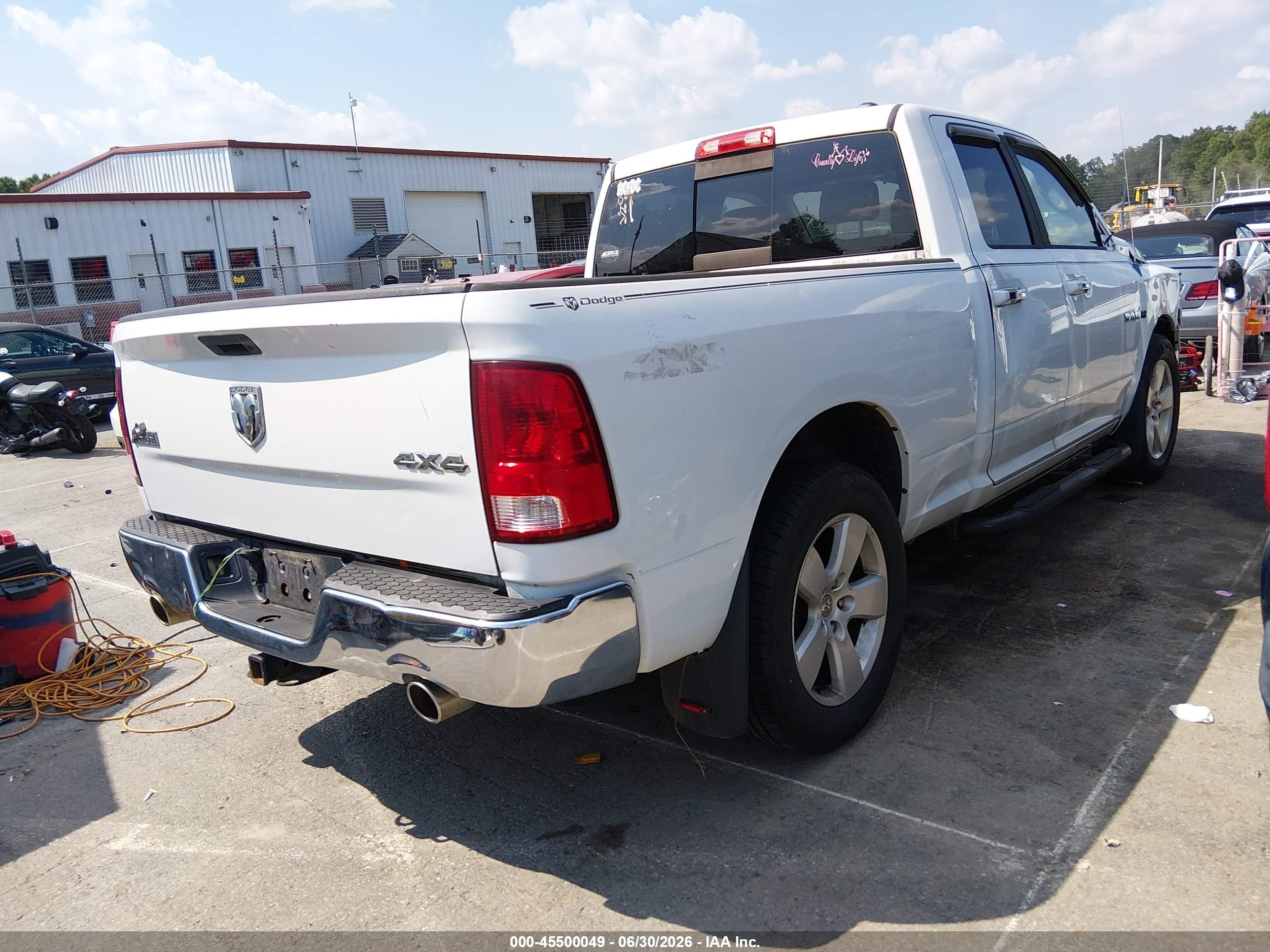 2010 Dodge Ram 1500 Slt/sport/trx White vin: 1D7RV1GT5AS130415