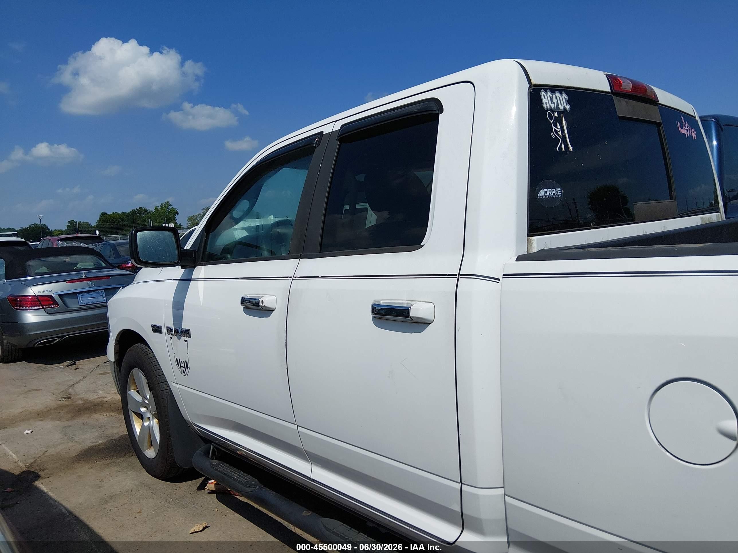 2010 Dodge Ram 1500 Slt/sport/trx White vin: 1D7RV1GT5AS130415