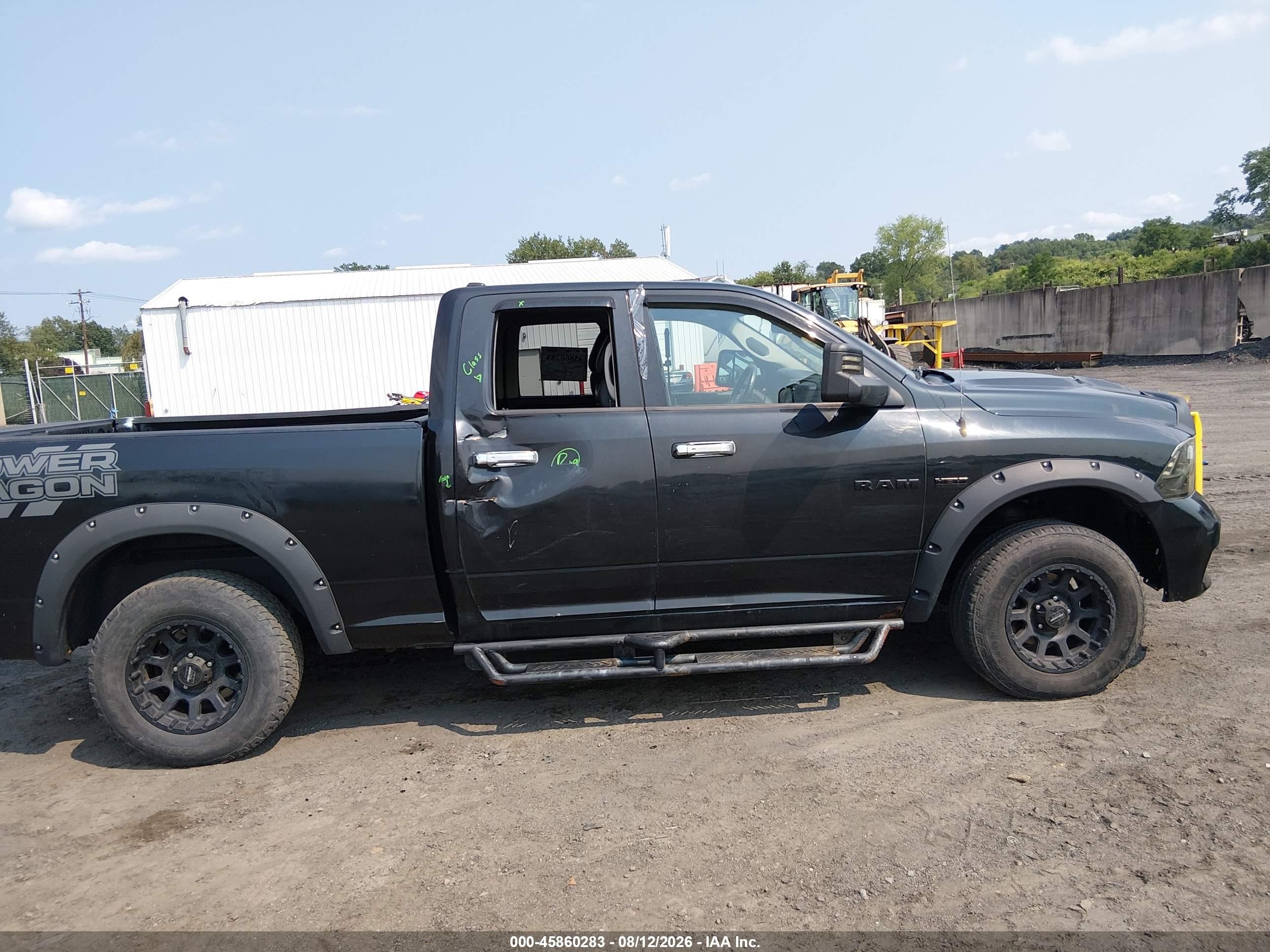2010 Dodge Ram 1500 Slt/sport/trx Black vin: 1D7RV1GT5AS240817