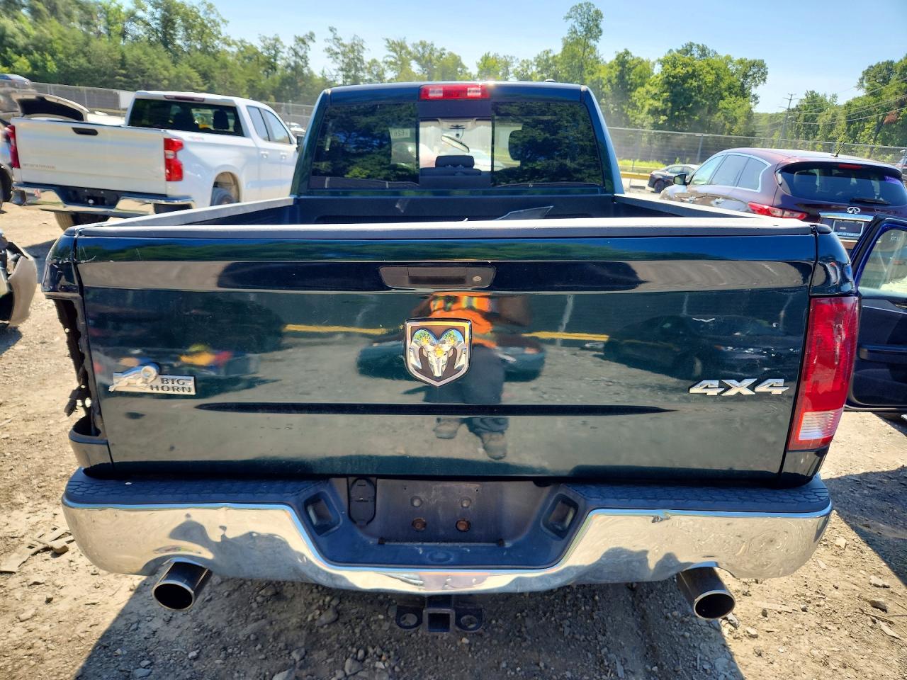 2011 Dodge Ram 1500 Green vin: 1D7RV1GT5BS527432