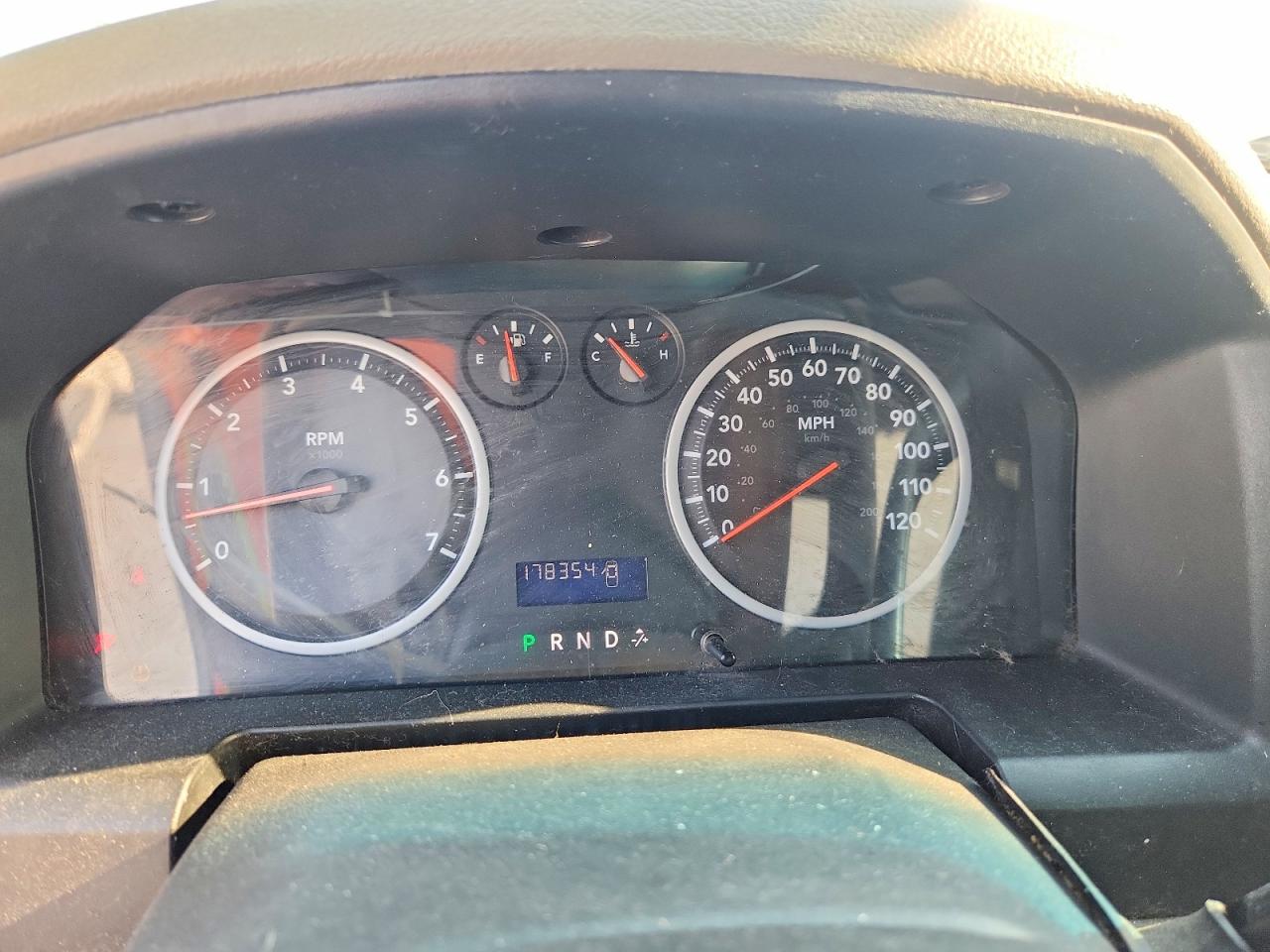2011 Dodge Ram 1500 Серый vin: 1D7RV1GT5BS659896