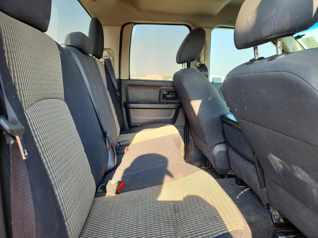 2011 Dodge Ram 1500 Серый vin: 1D7RV1GT5BS659896