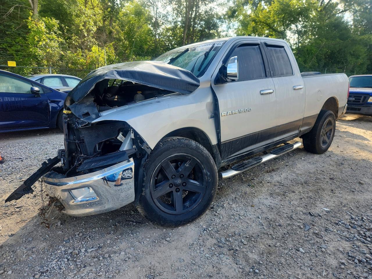 2011 Dodge Ram 1500 Silver vin: 1D7RV1GT5BS667903