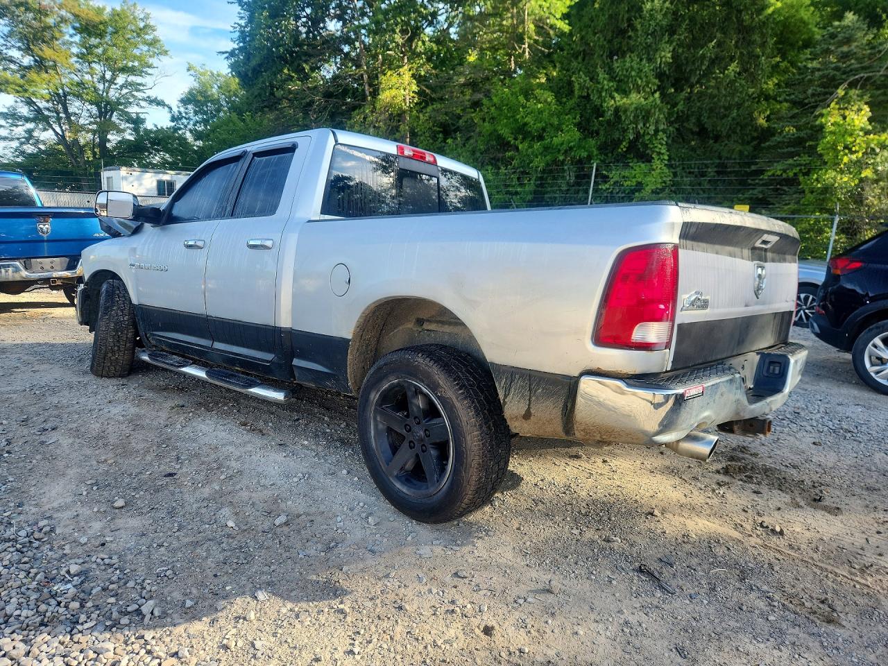2011 Dodge Ram 1500 Silver vin: 1D7RV1GT5BS667903