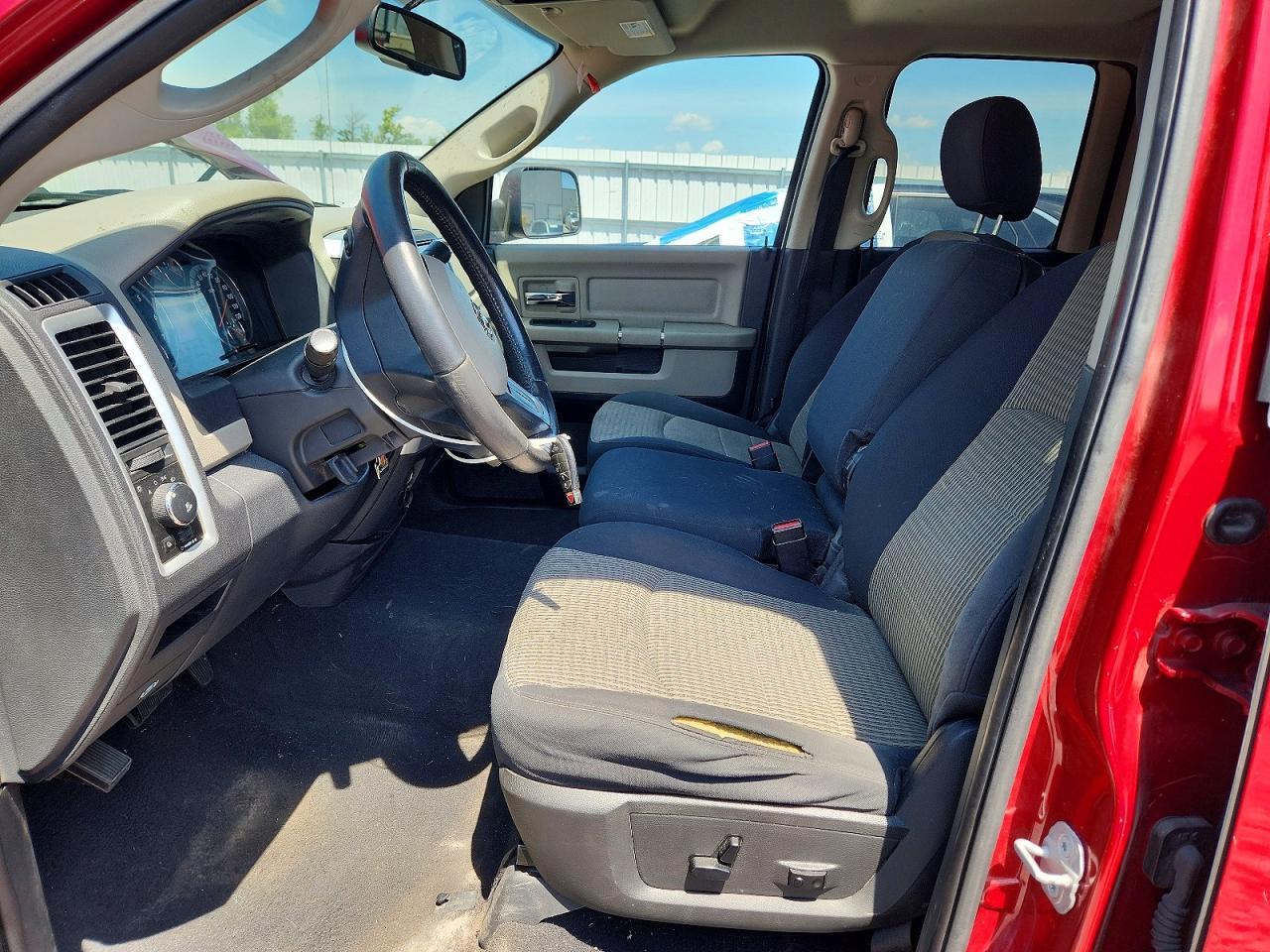 2010 Dodge Ram 1500 Red vin: 1D7RV1GT6AS117379