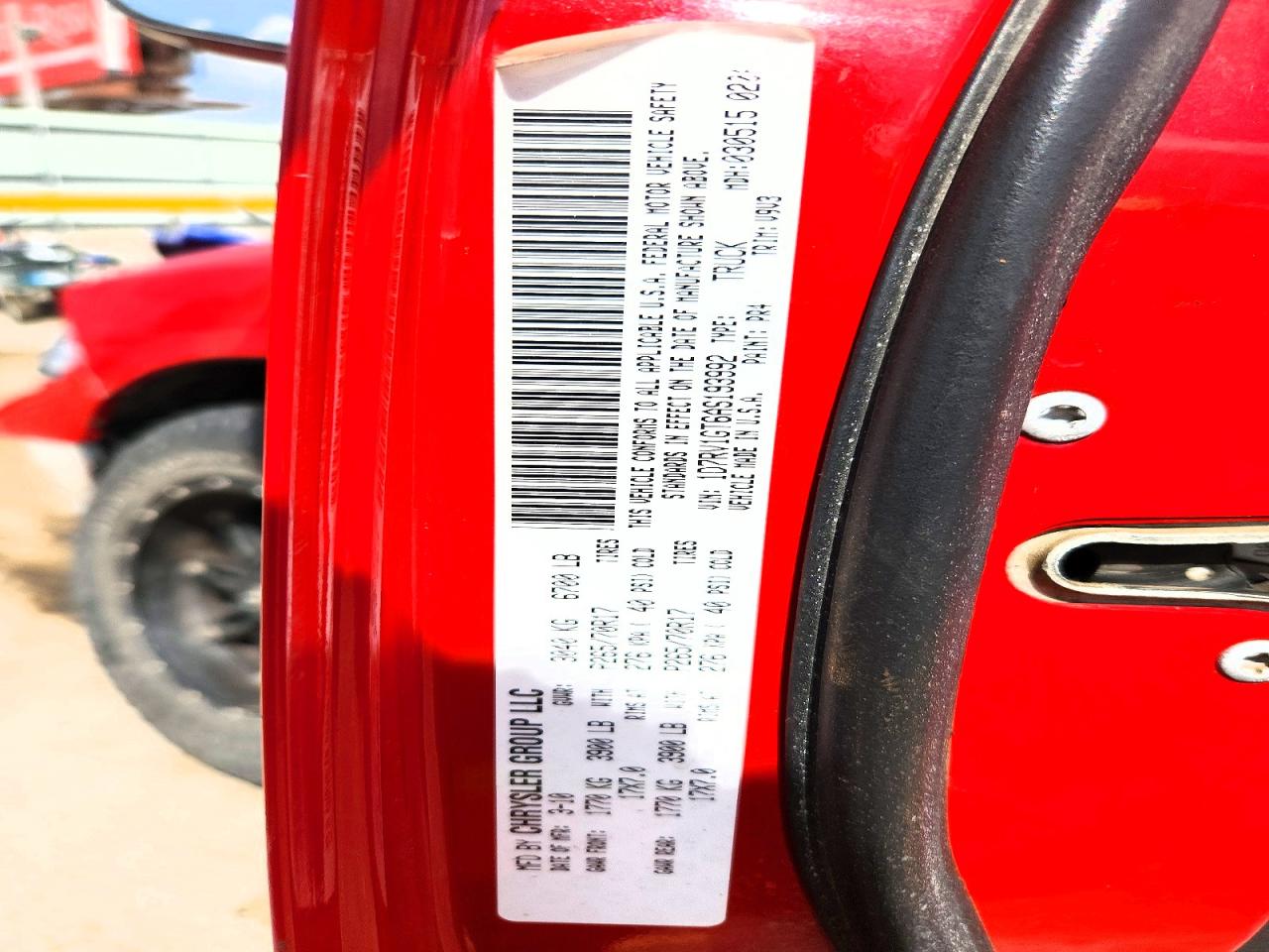 2010 Dodge Ram 1500 Red vin: 1D7RV1GT6AS193992