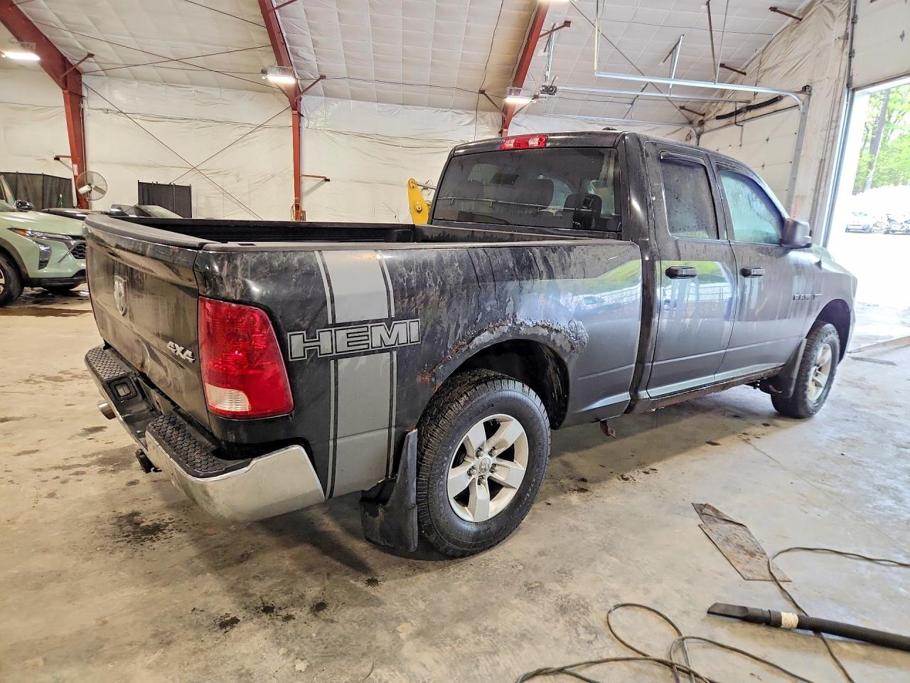 2010 Dodge 1500 Black vin: 1D7RV1GT6AS217725