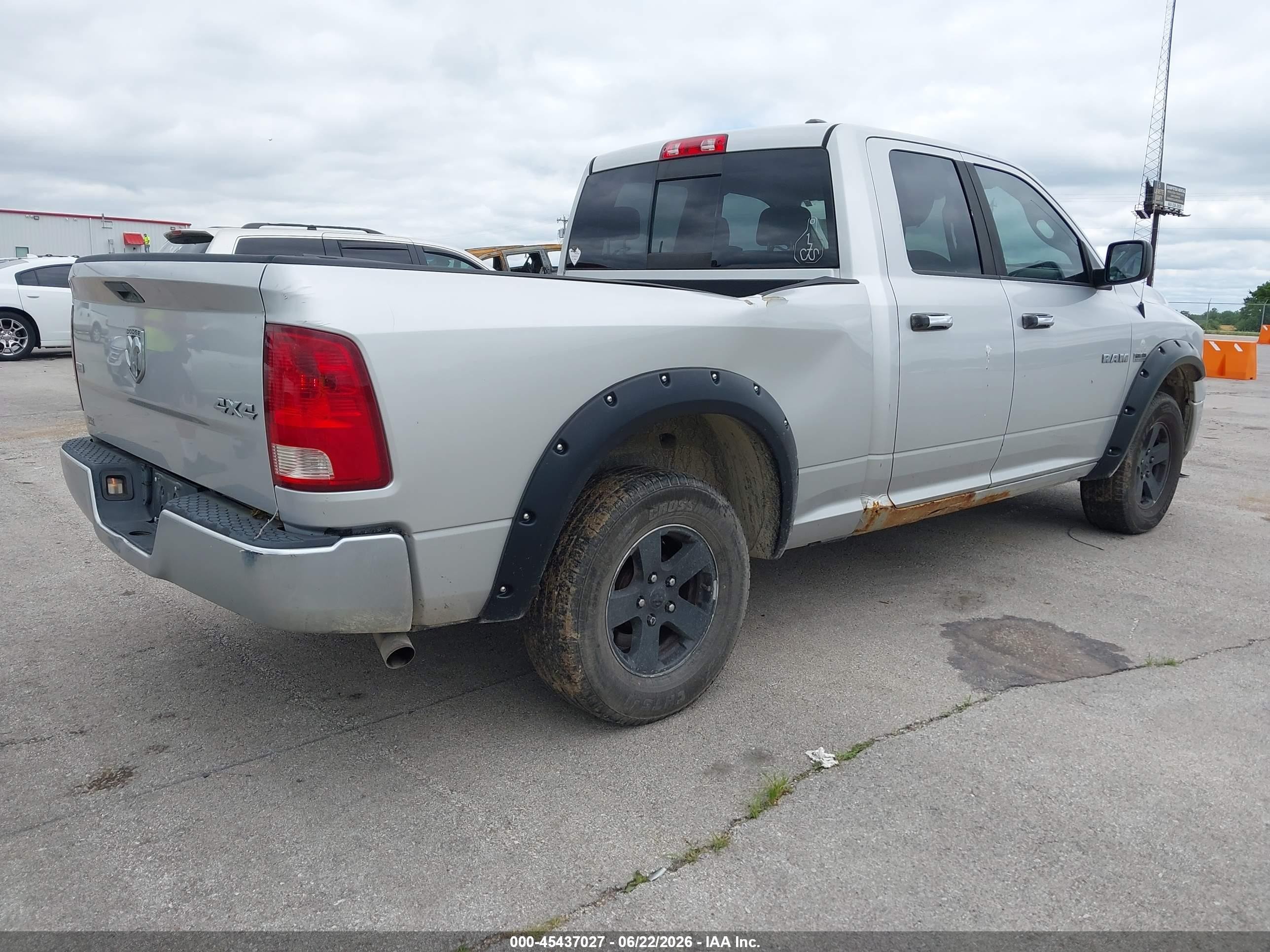 2010 Dodge Ram 1500 Slt/sport/trx Gray vin: 1D7RV1GT6AS243466