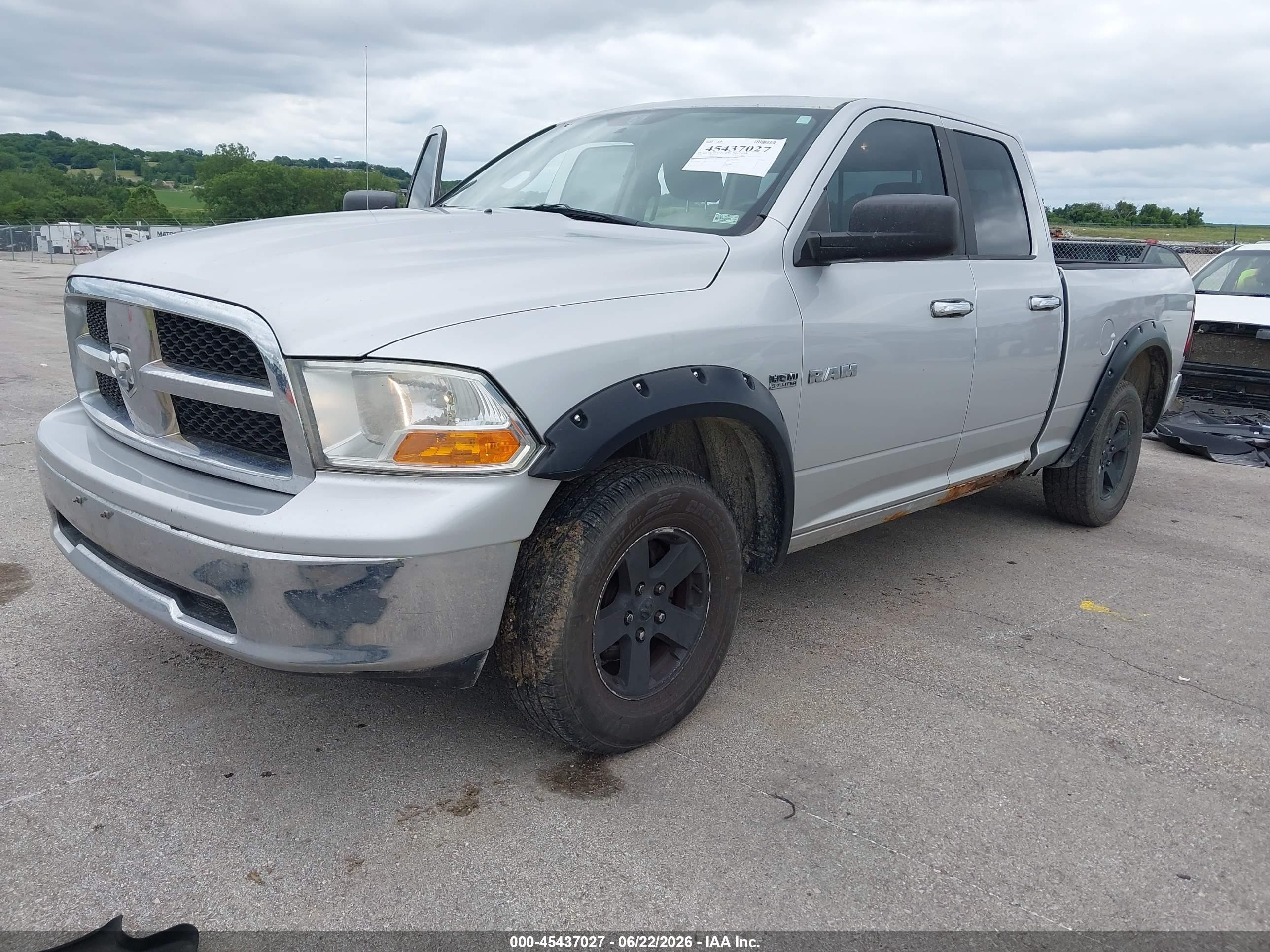 2010 Dodge Ram 1500 Slt/sport/trx Gray vin: 1D7RV1GT6AS243466