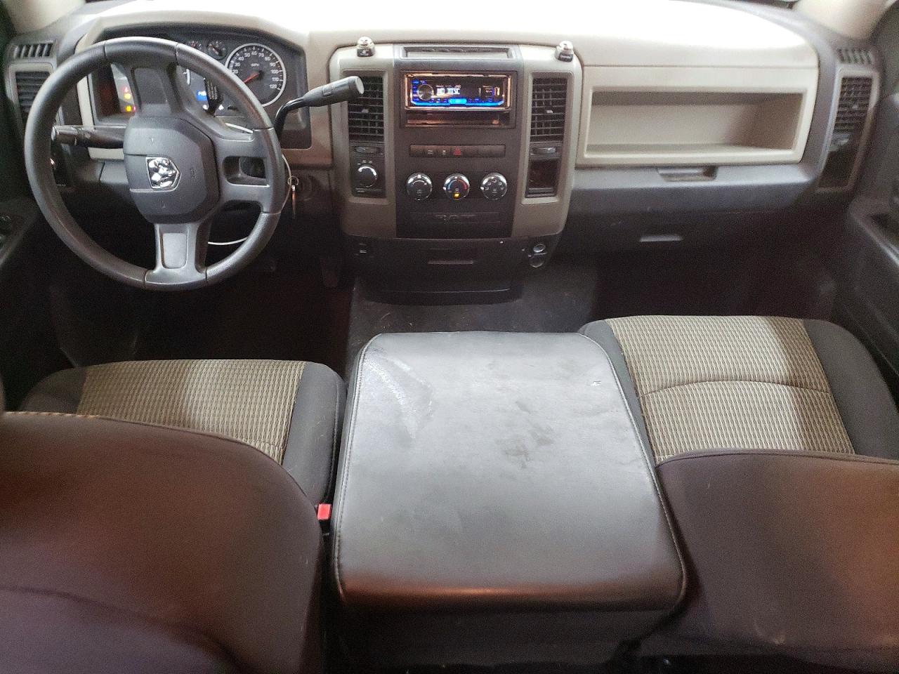2011 Dodge Ram 1500 Silver vin: 1D7RV1GT6BS509943