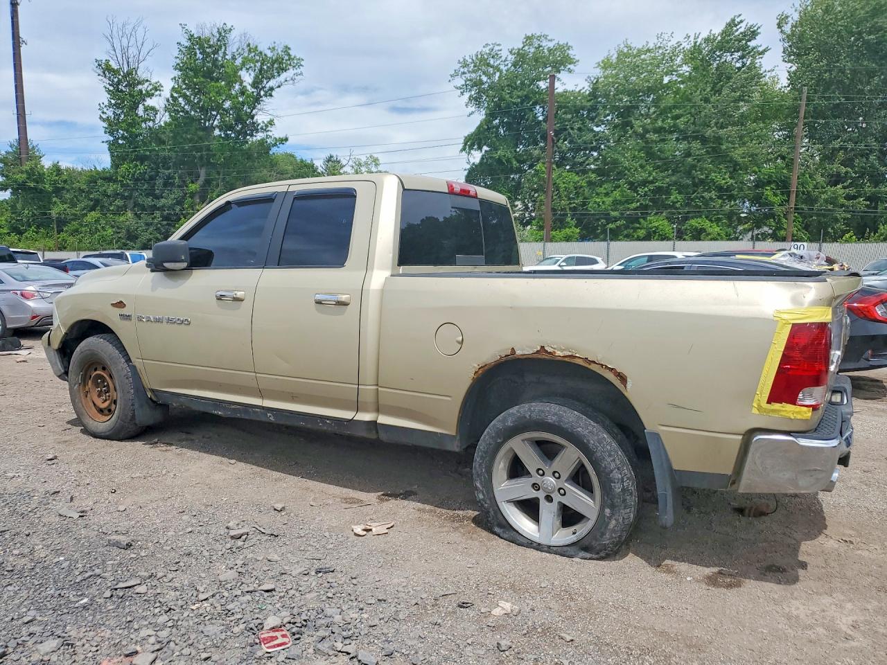 2011 Dodge Ram 1500 St Золотой vin: 1D7RV1GT6BS630424