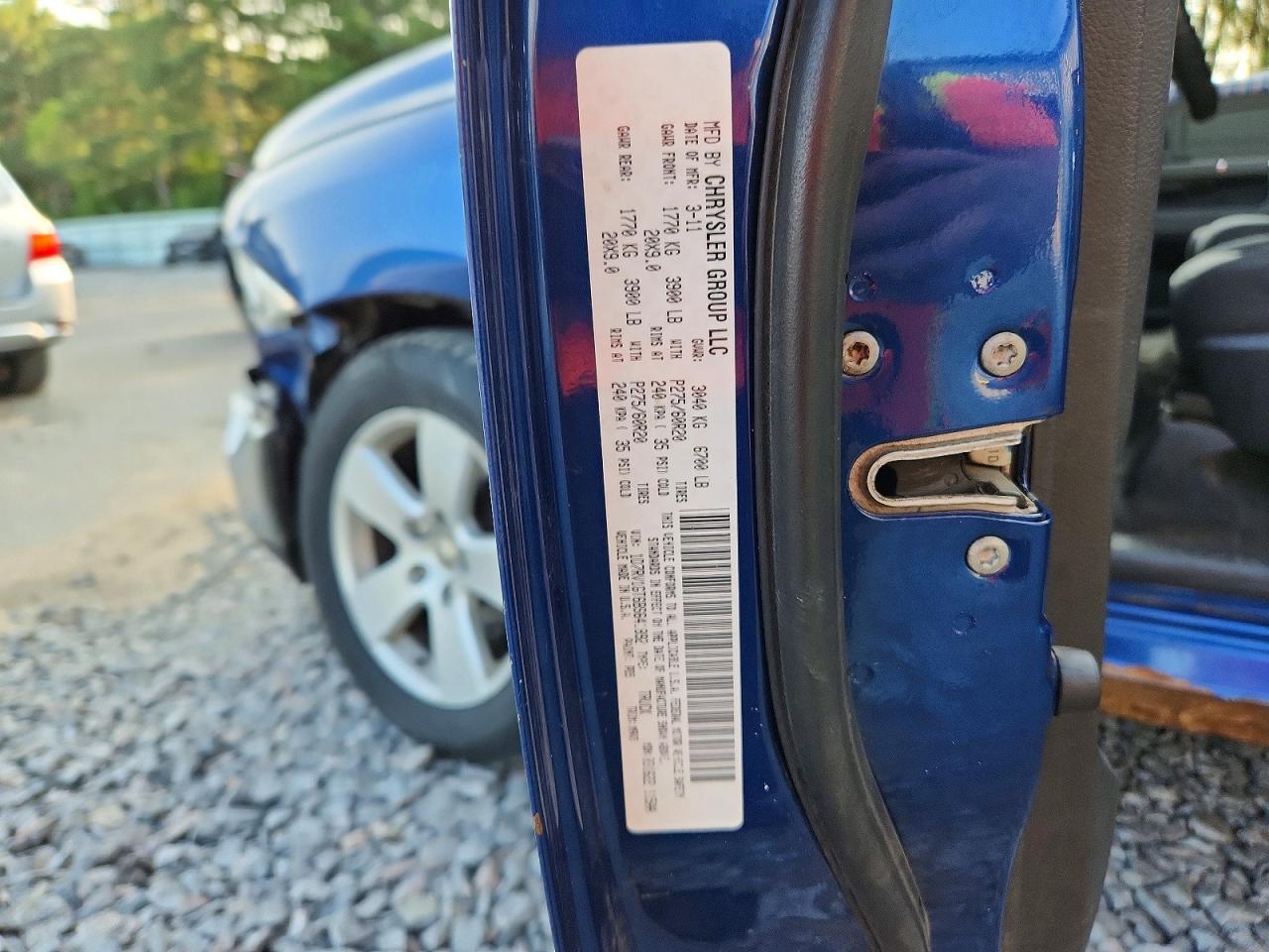 2011 Dodge Ram 1500 Blue vin: 1D7RV1GT6BS641892
