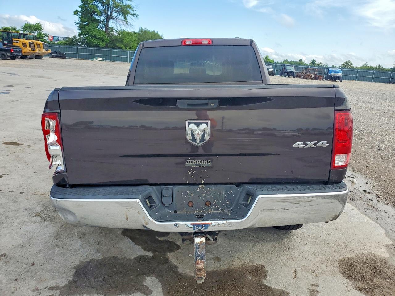 2011 Dodge Ram 1500 Black vin: 1D7RV1GT6BS645120