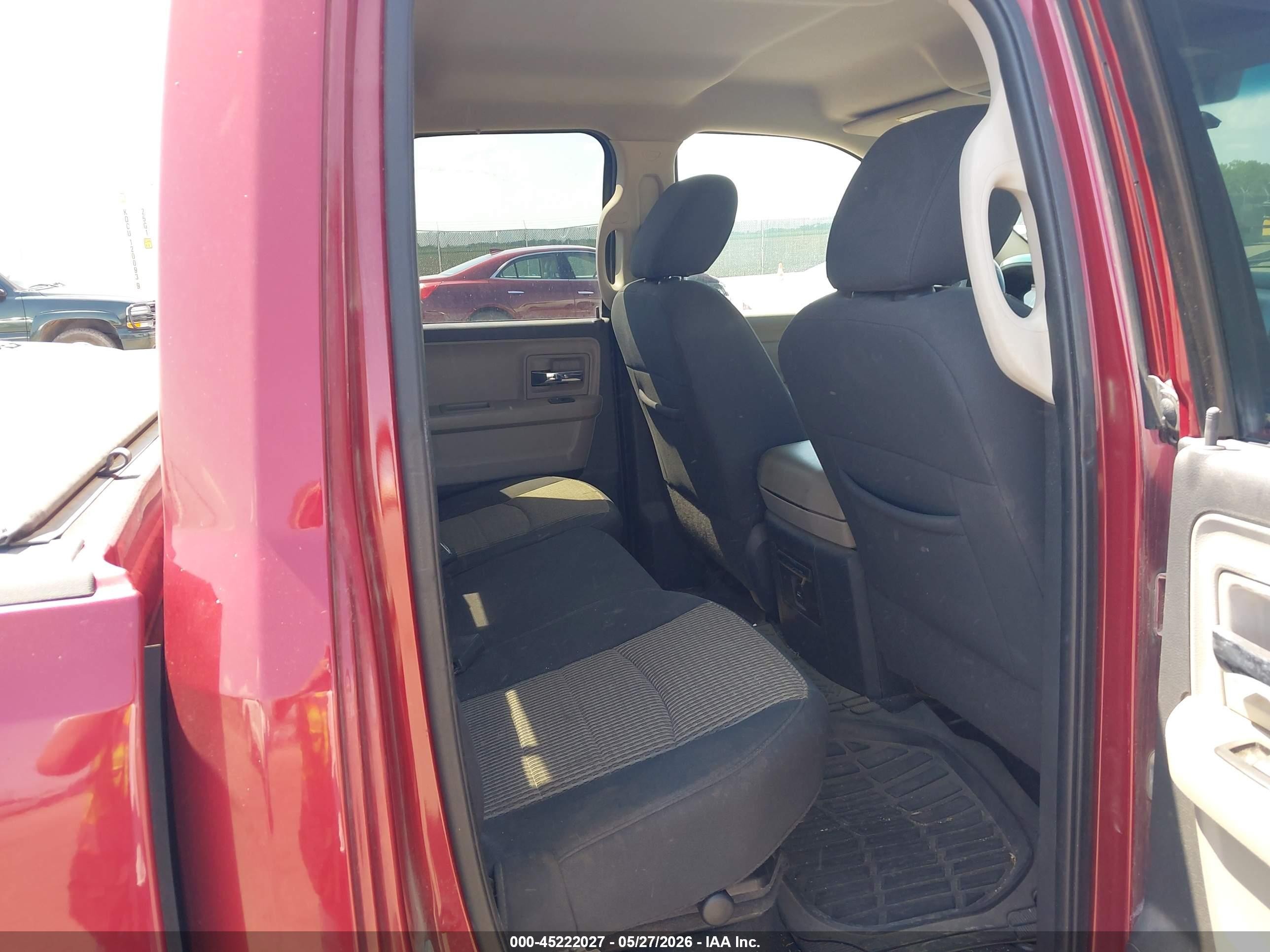2011 Ram Ram 1500 Slt Red vin: 1D7RV1GT6BS645358