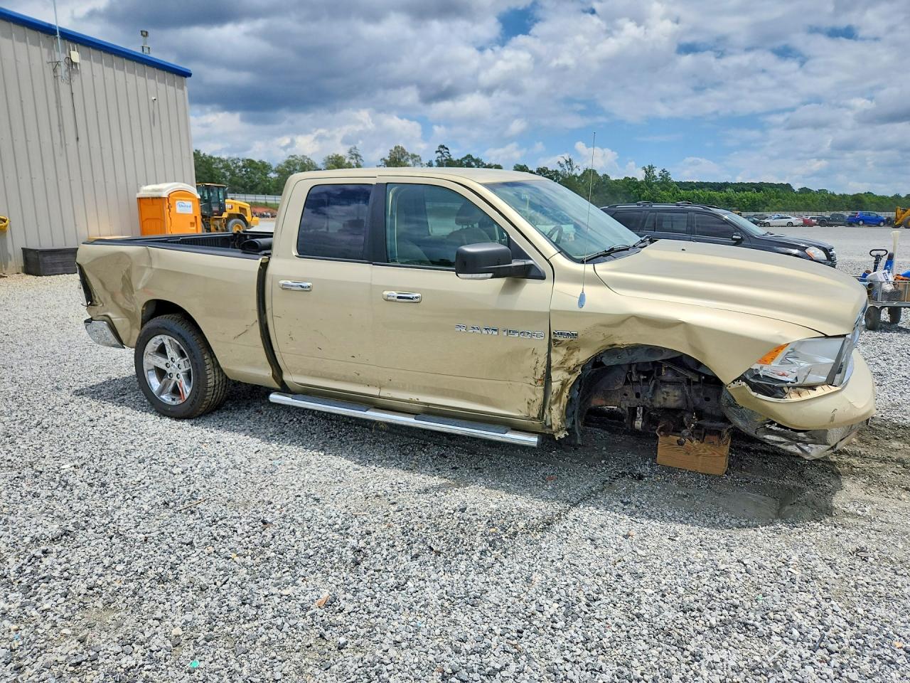 2011 Dodge Ram 1500 Gold vin: 1D7RV1GT7BS557841