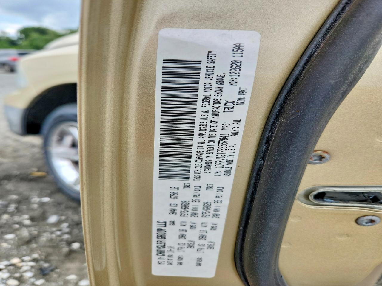 2011 Dodge Ram 1500 Gold vin: 1D7RV1GT7BS557841