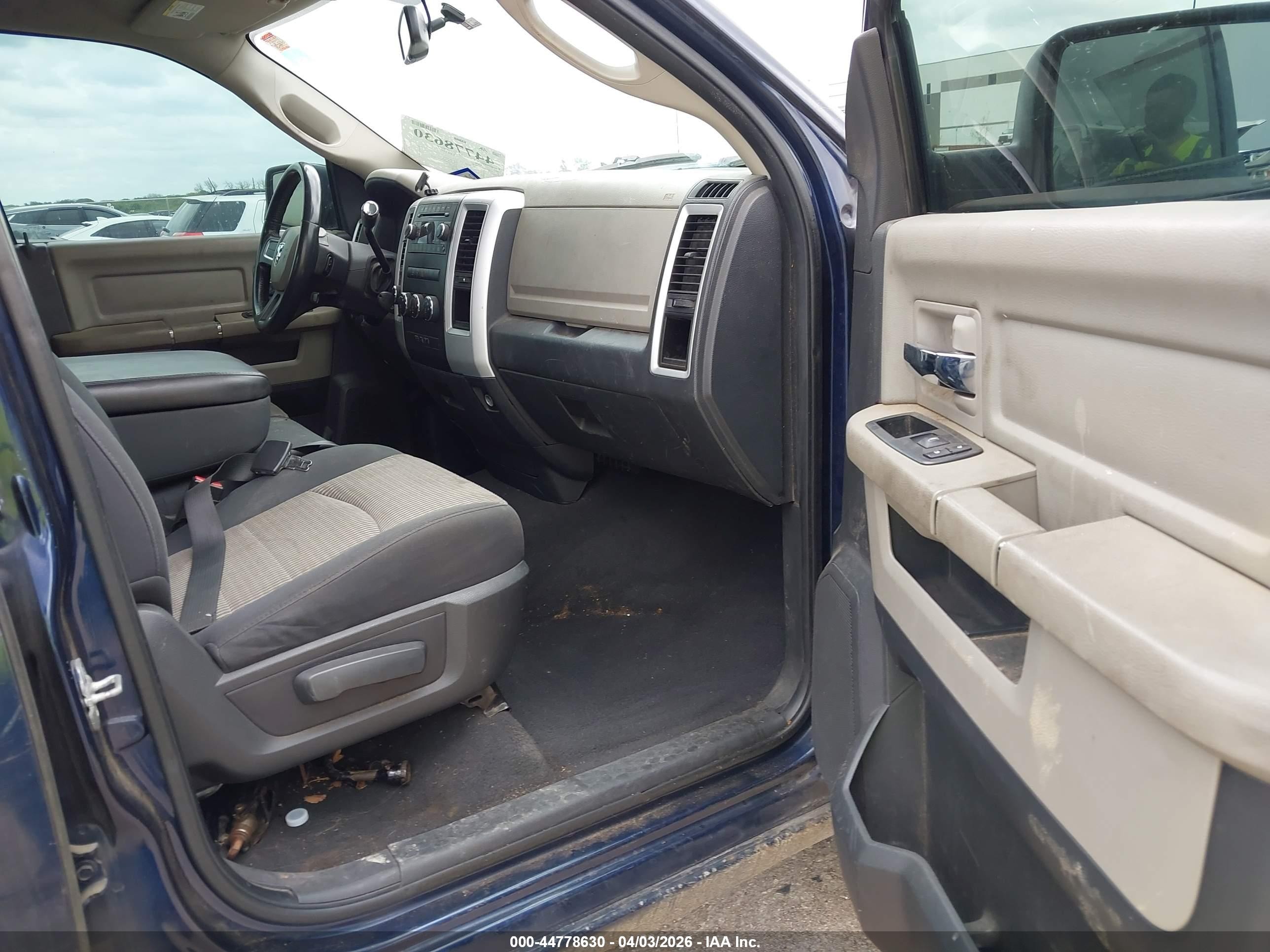 2011 Ram Ram 1500 Slt Blue vin: 1D7RV1GT7BS588183