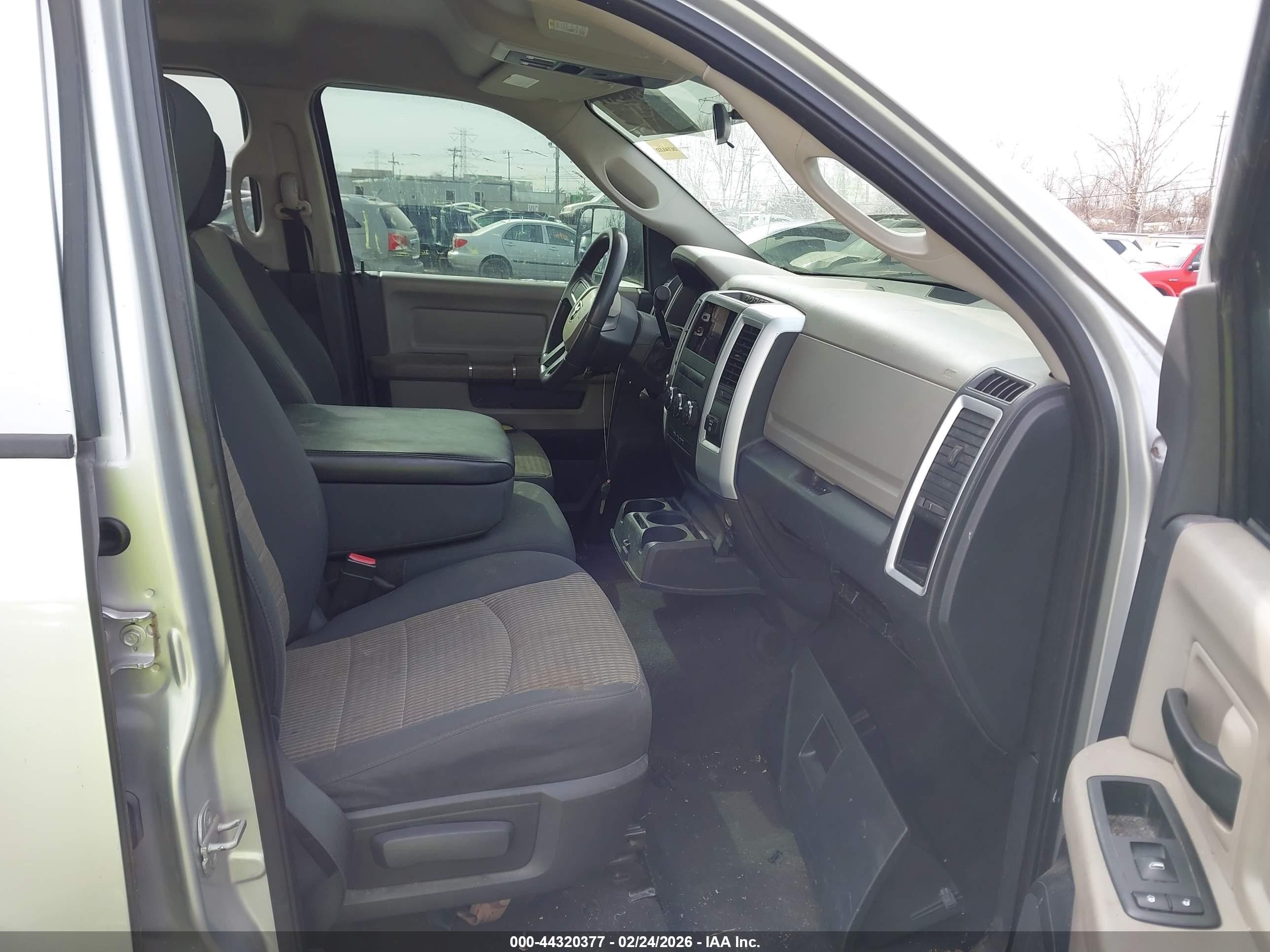 2010 Dodge Ram 1500 St Silver vin: 1D7RV1GT8AS103497