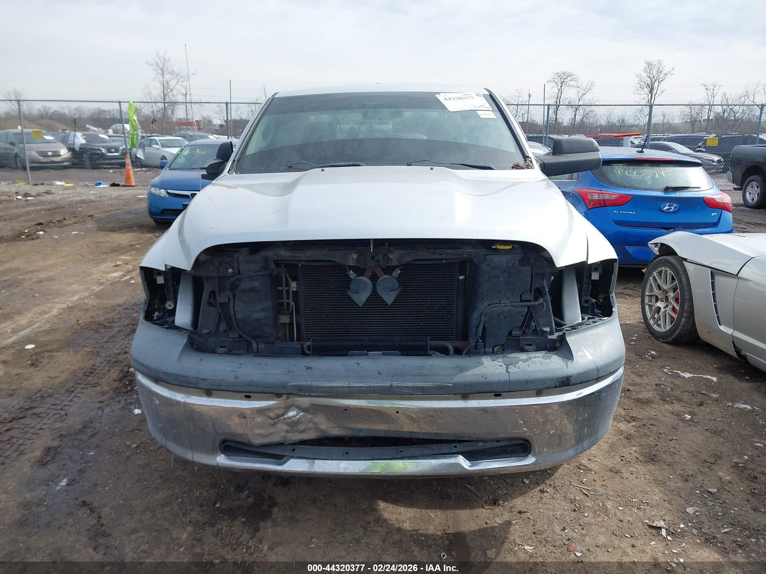 2010 Dodge Ram 1500 St Silver vin: 1D7RV1GT8AS103497