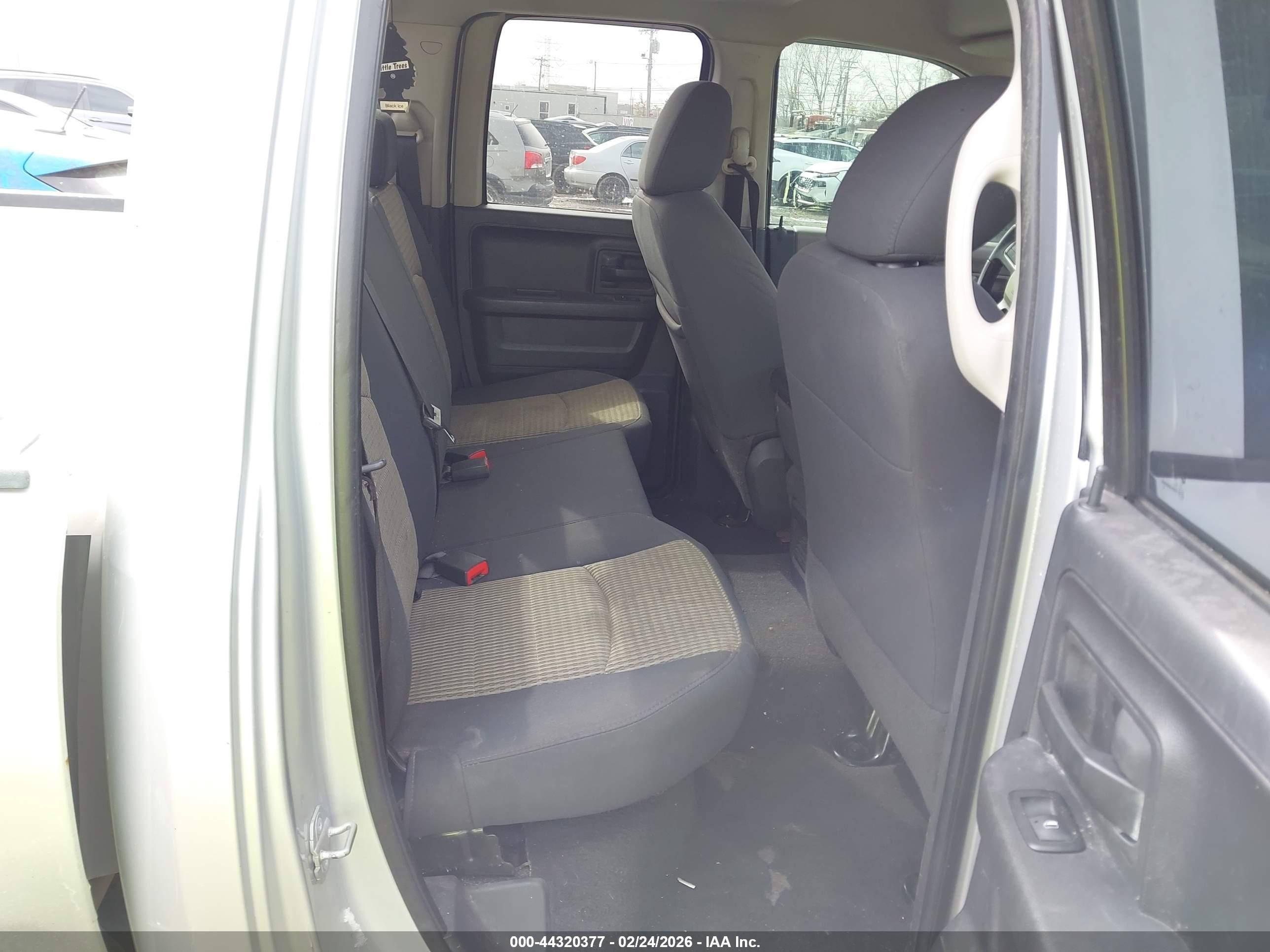 2010 Dodge Ram 1500 St Silver vin: 1D7RV1GT8AS103497
