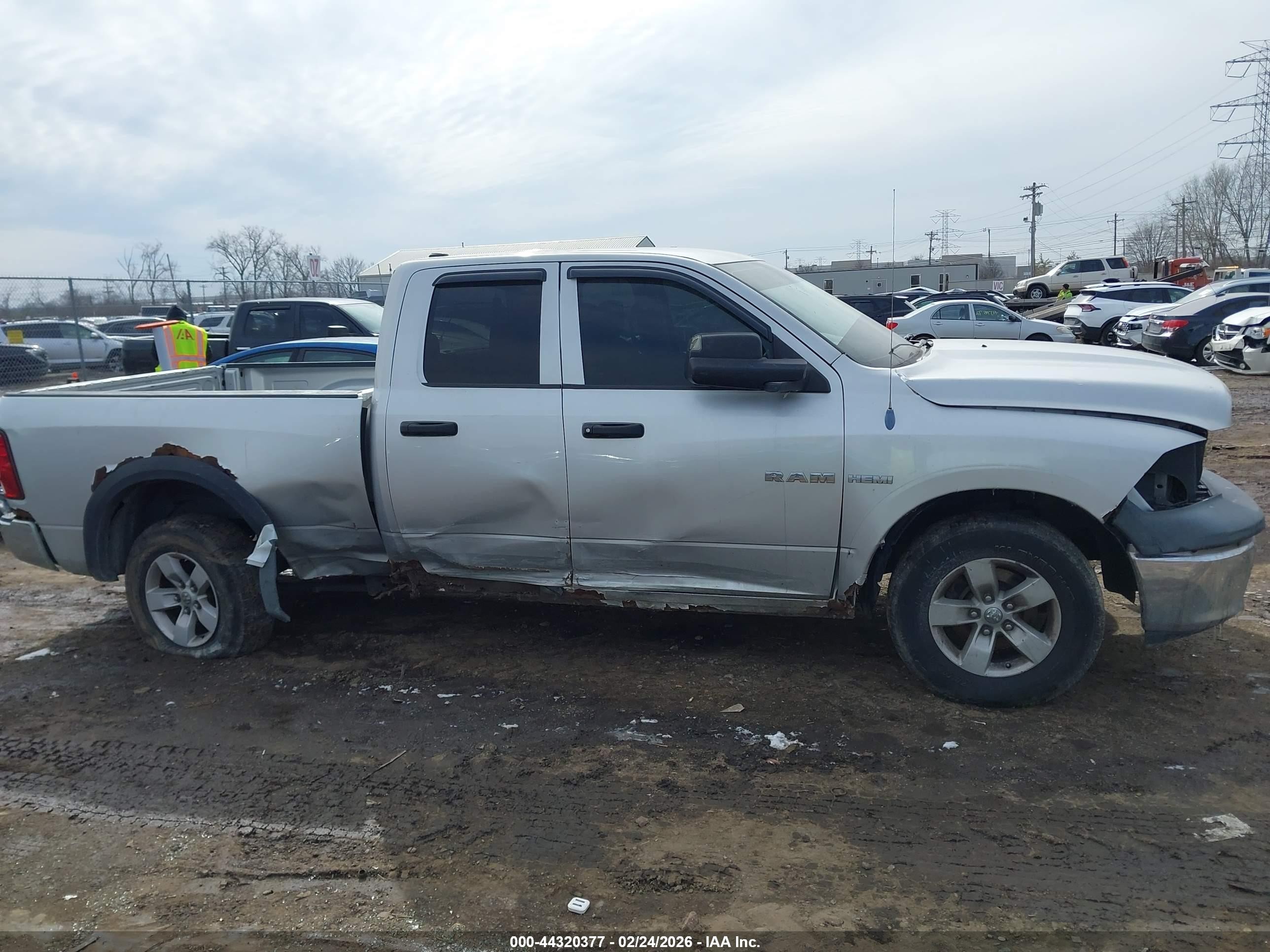 2010 Dodge Ram 1500 St Silver vin: 1D7RV1GT8AS103497