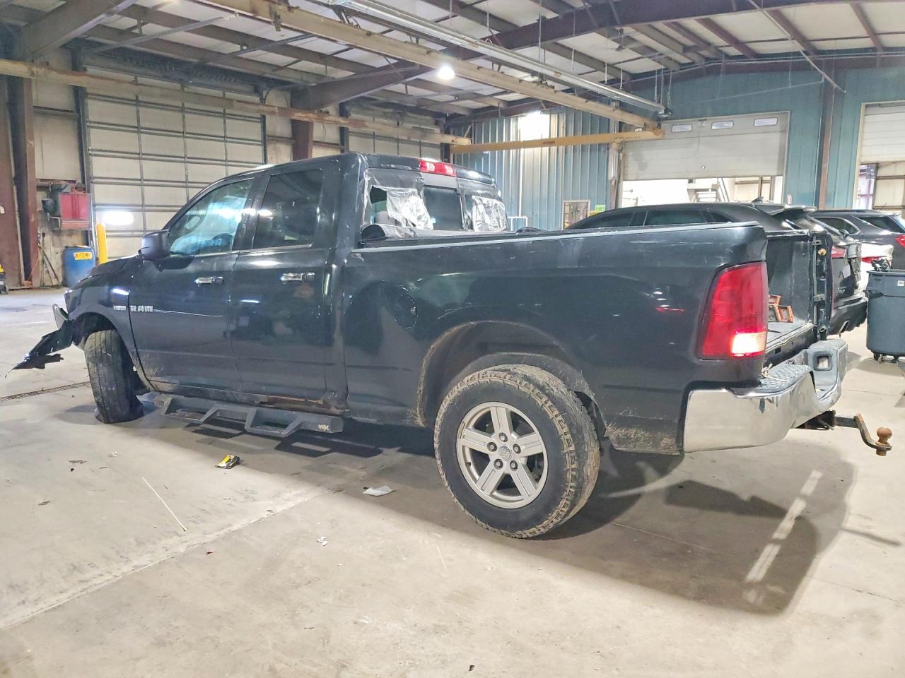 2010 Dodge Ram 1500 Black vin: 1D7RV1GT8AS110319