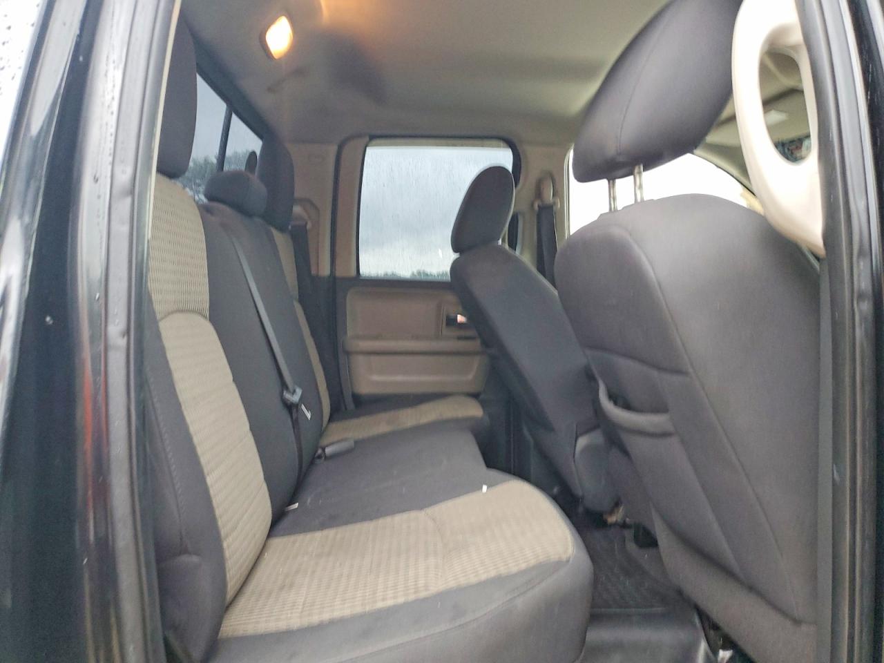 2011 Dodge Ram 1500 Черный vin: 1D7RV1GT8BS507630
