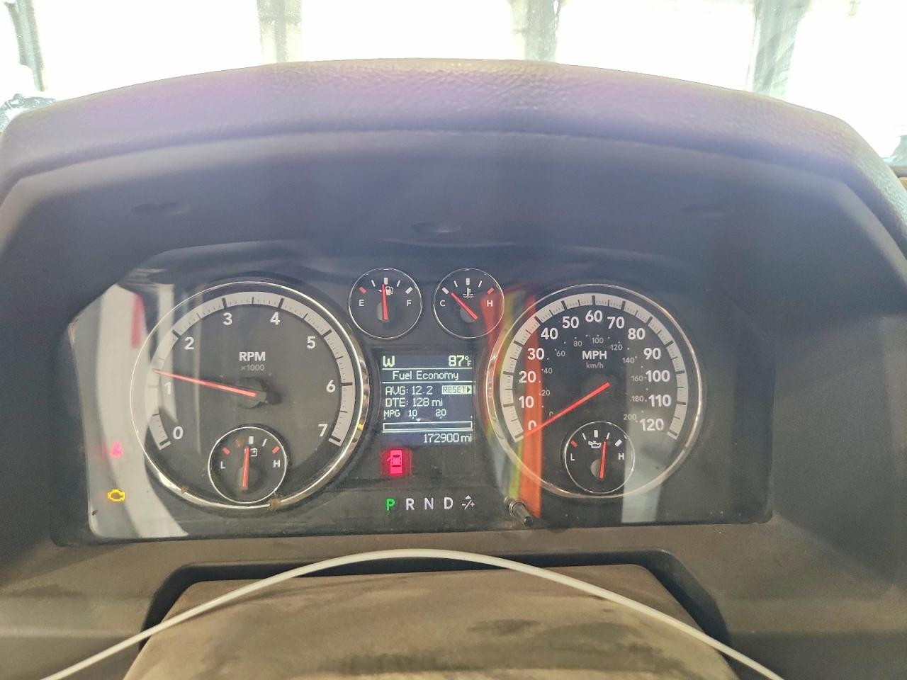 2011 Dodge Ram 1500 Белый vin: 1D7RV1GT8BS532138