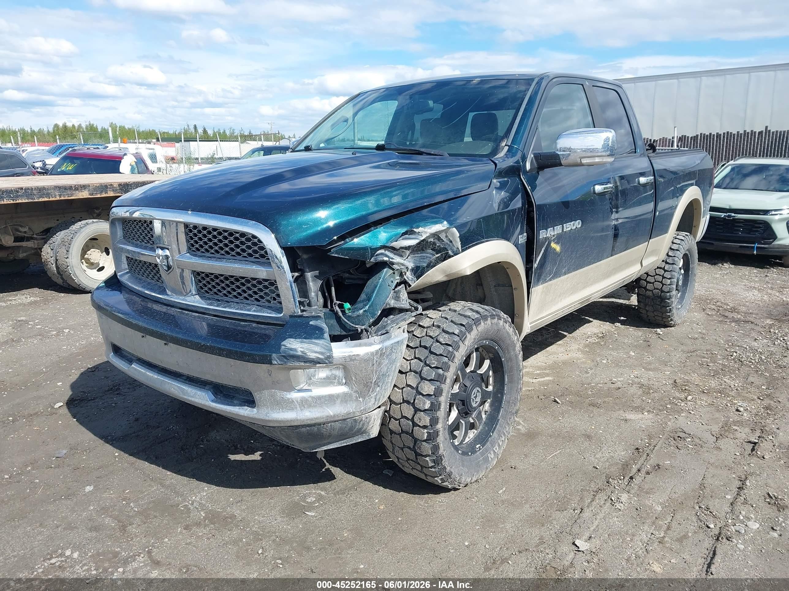 2011 Ram Ram 1500 Laramie Зеленый vin: 1D7RV1GT8BS548792