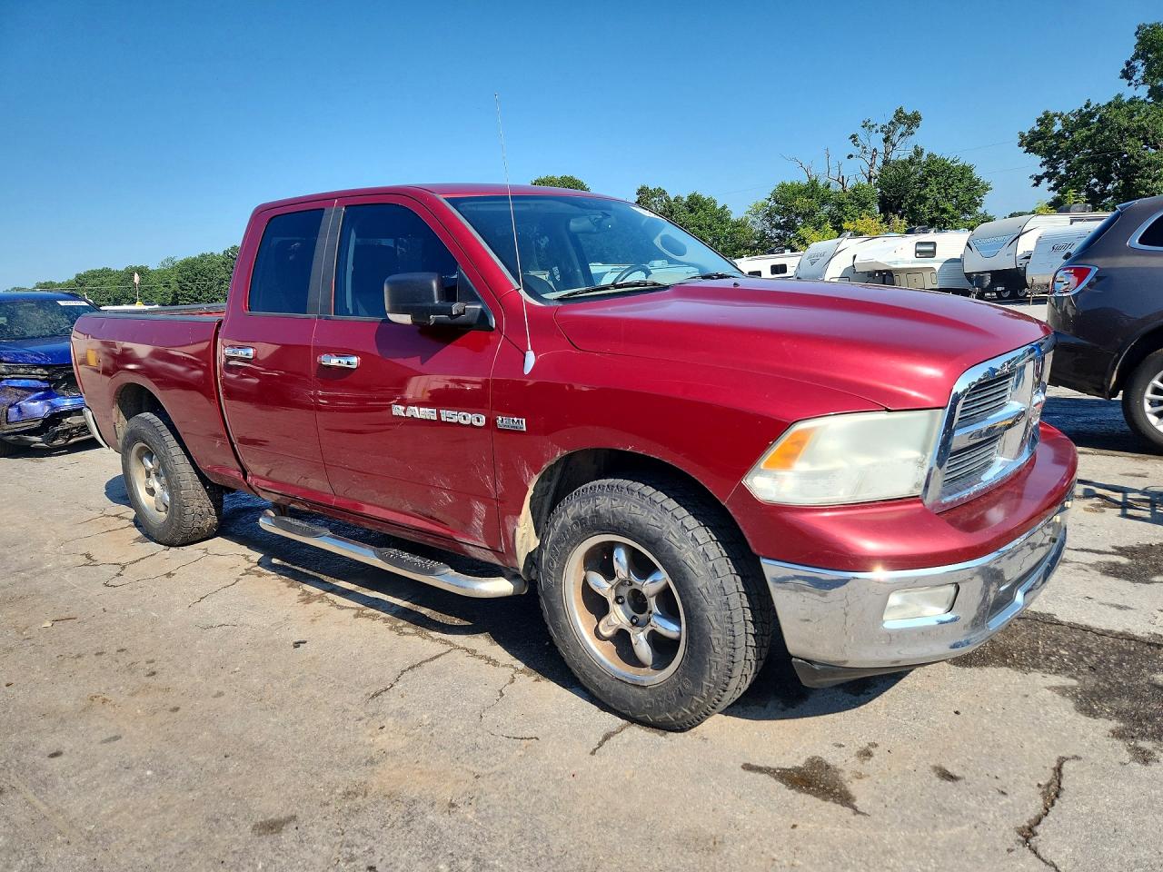 2011 Dodge Ram 1500 Red vin: 1D7RV1GT8BS600258