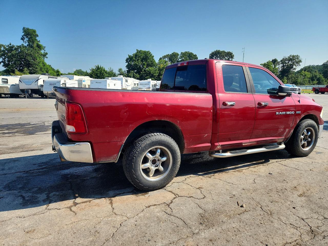 2011 Dodge Ram 1500 Red vin: 1D7RV1GT8BS600258