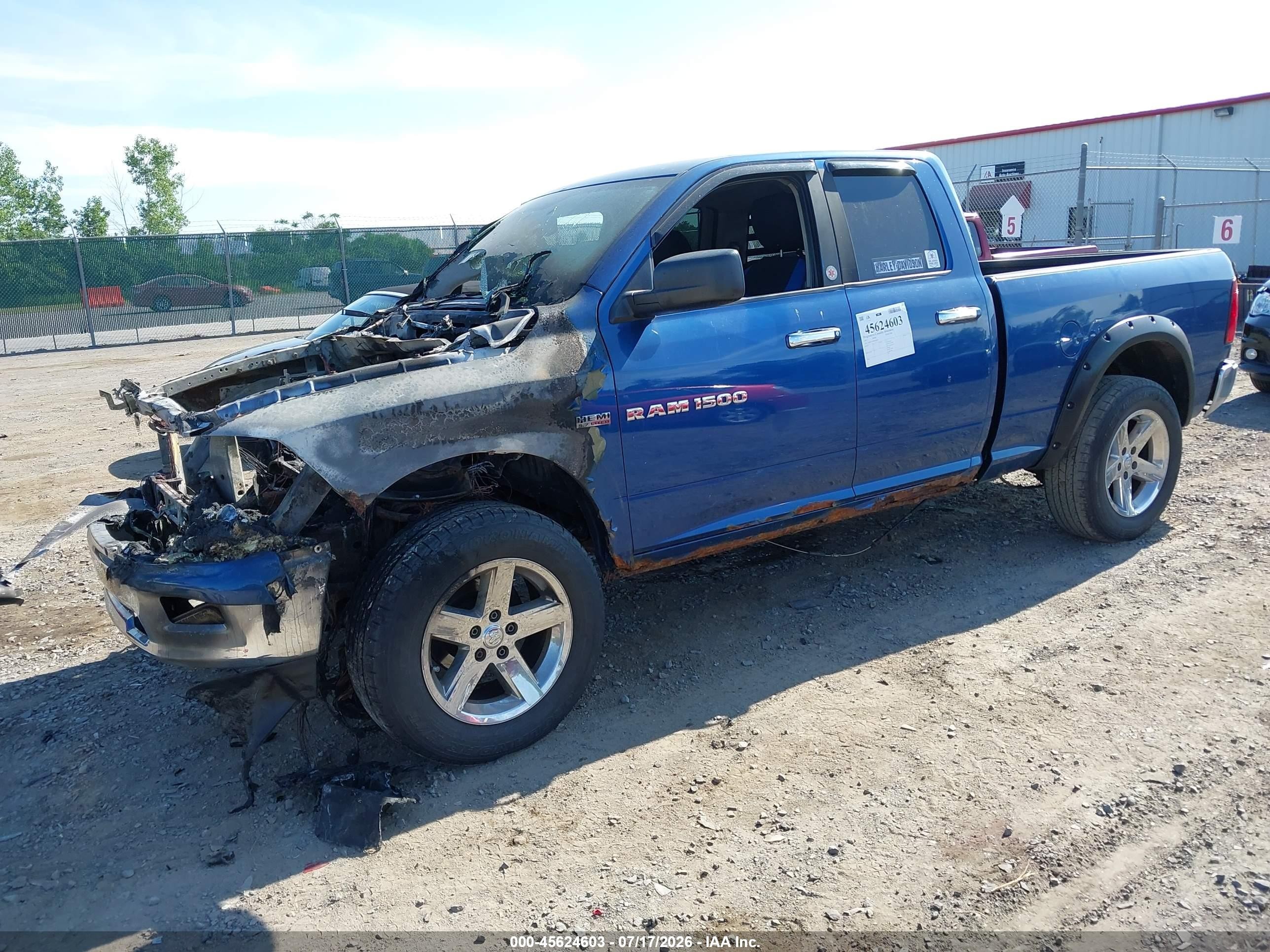 2011 Ram Ram 1500 Slt Blue vin: 1D7RV1GT9BS658556