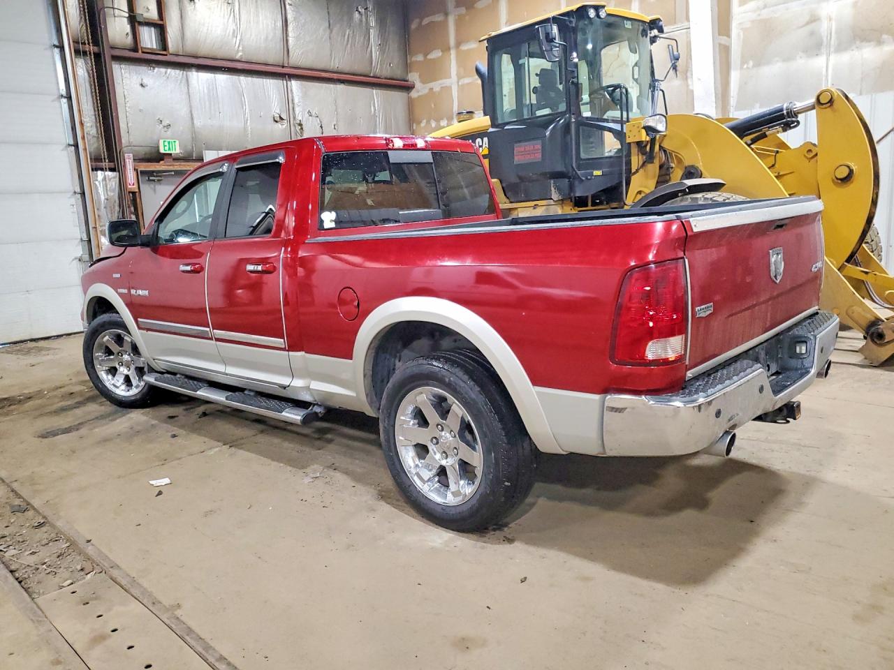 2010 Dodge Ram 1500 Burgundy vin: 1D7RV1GTXAS140986