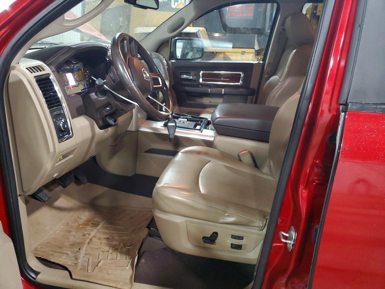 2010 Dodge Ram 1500 Burgundy vin: 1D7RV1GTXAS140986