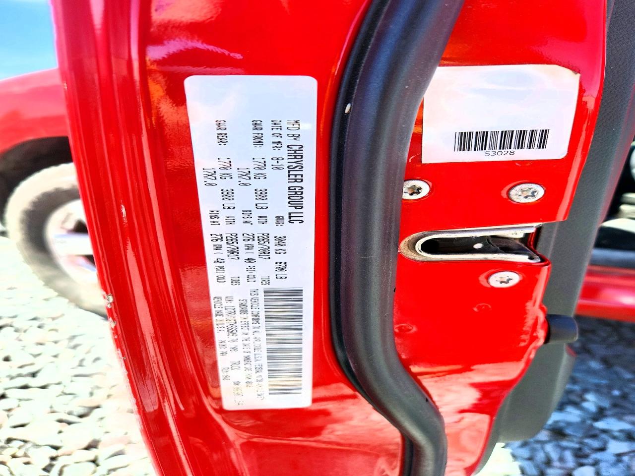 2011 Dodge Ram 1500 Red vin: 1D7RV1GTXBS509170