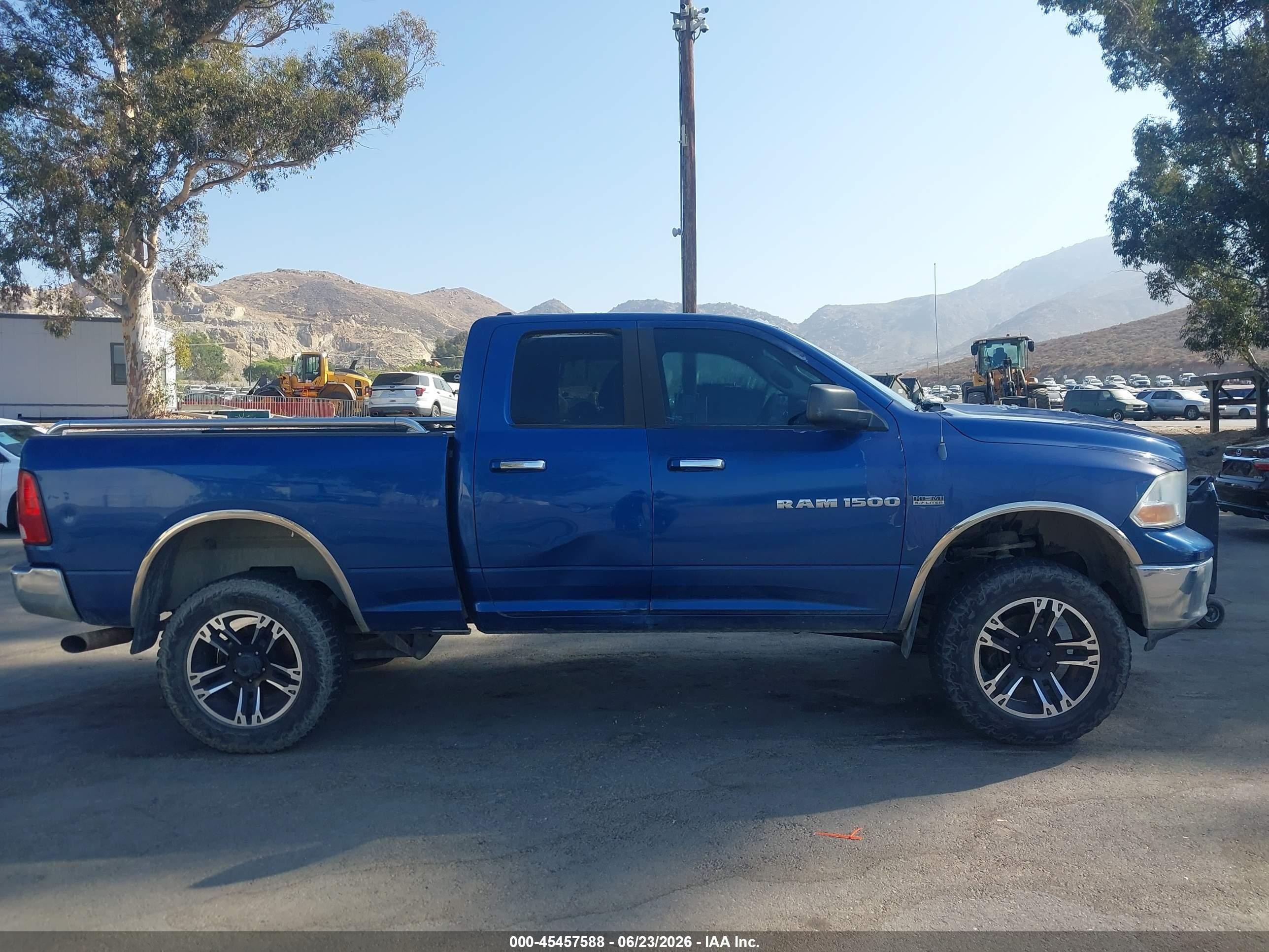 2011 Ram Ram 1500 Slt Blue vin: 1D7RV1GTXBS624495