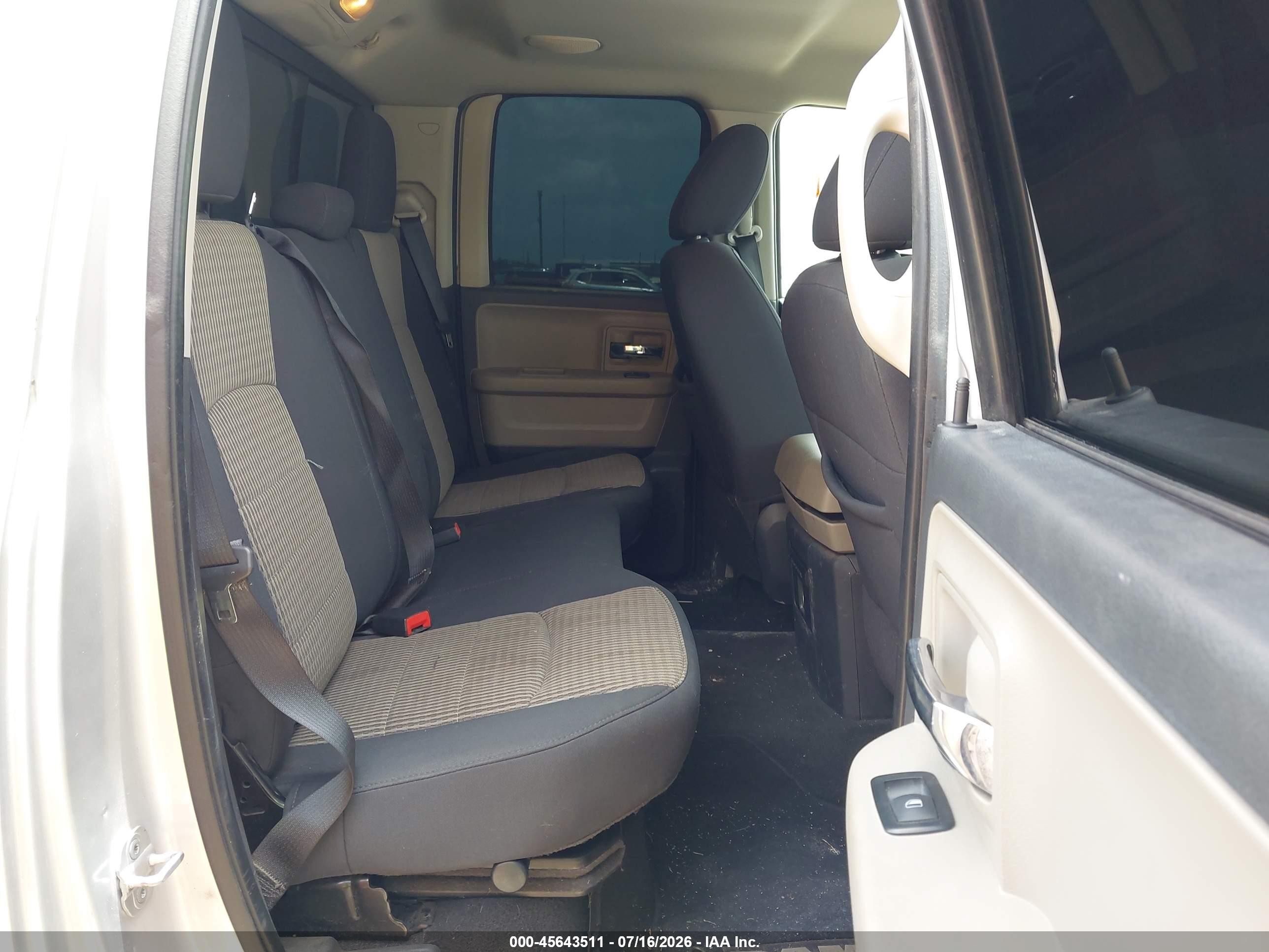 2011 Ram Ram 1500 Slt Silver vin: 1D7RV1GTXBS630314
