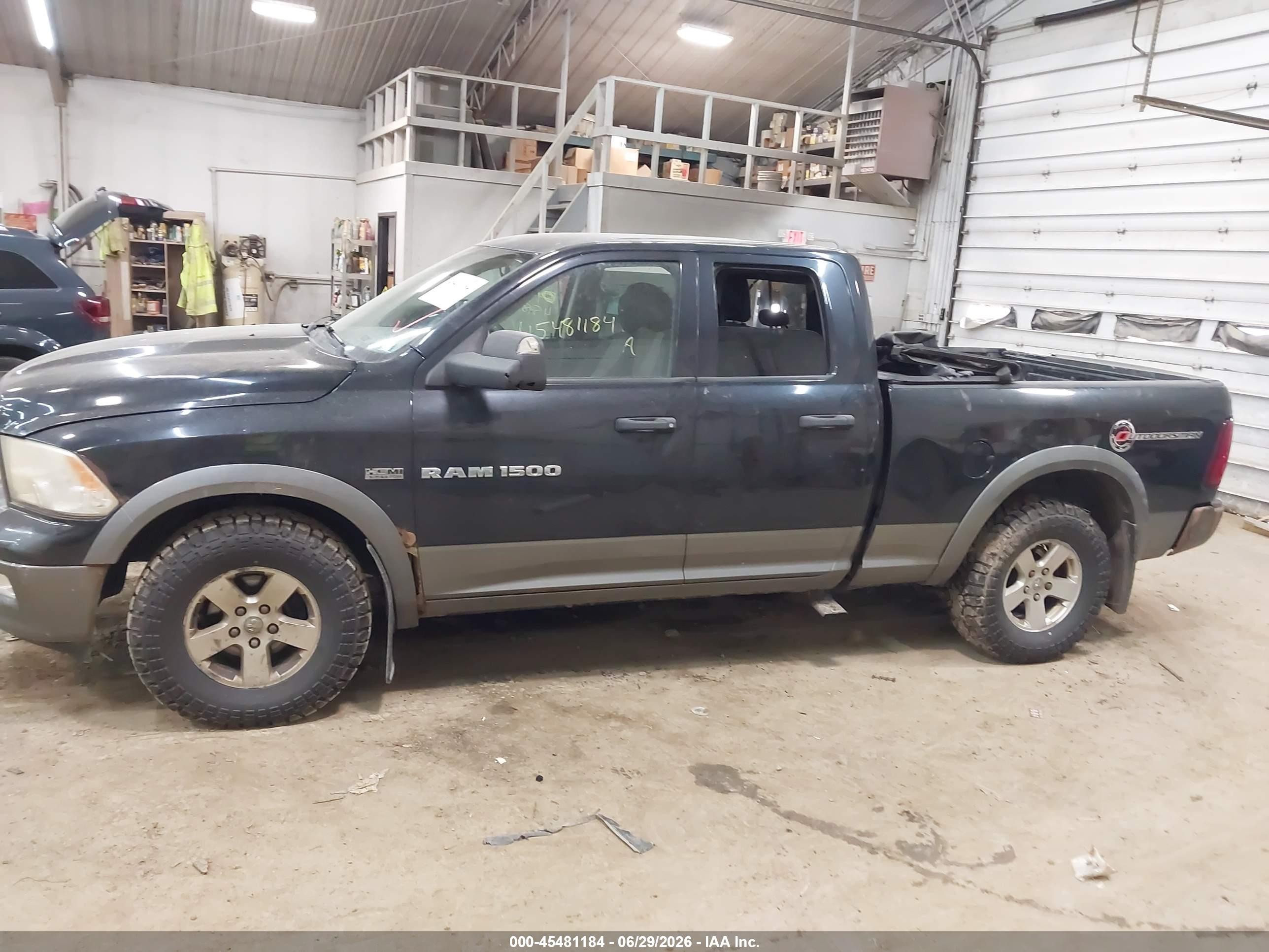 2011 Ram Ram 1500 Slt Черный vin: 1D7RV1GTXBS644486