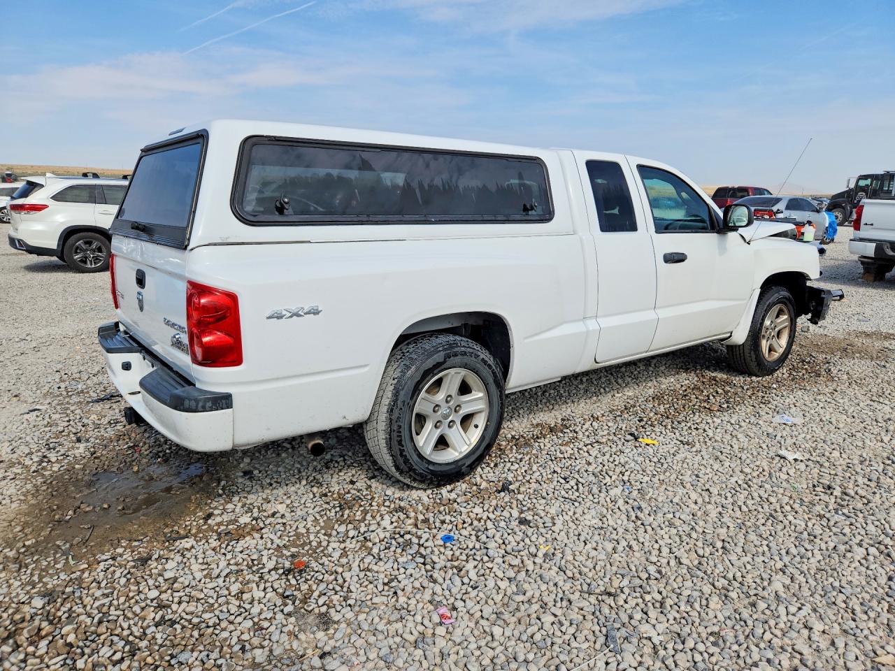 2010 Dodge Dakota Sxt White vin: 1D7RW3BKXAS225429