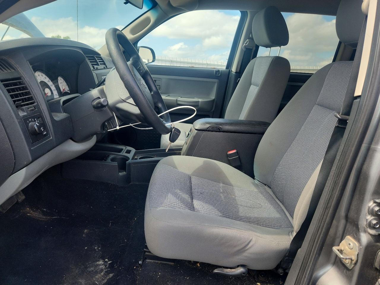 2011 Dodge Dakota Slt Серый vin: 1D7RW3GK1BS676436