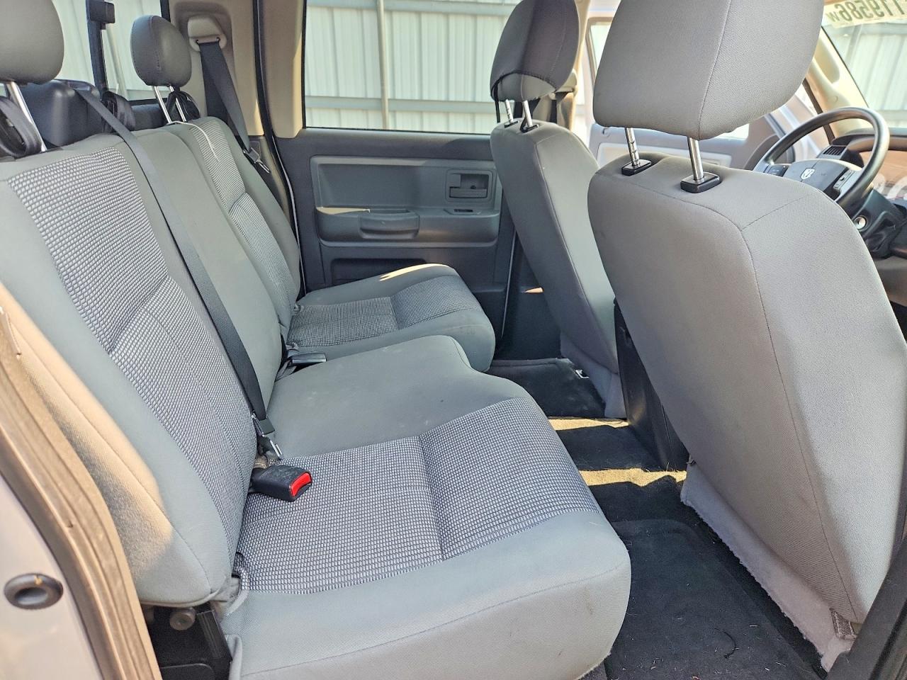 2011 Dodge Dakota Slt Silver vin: 1D7RW3GK3BS596376