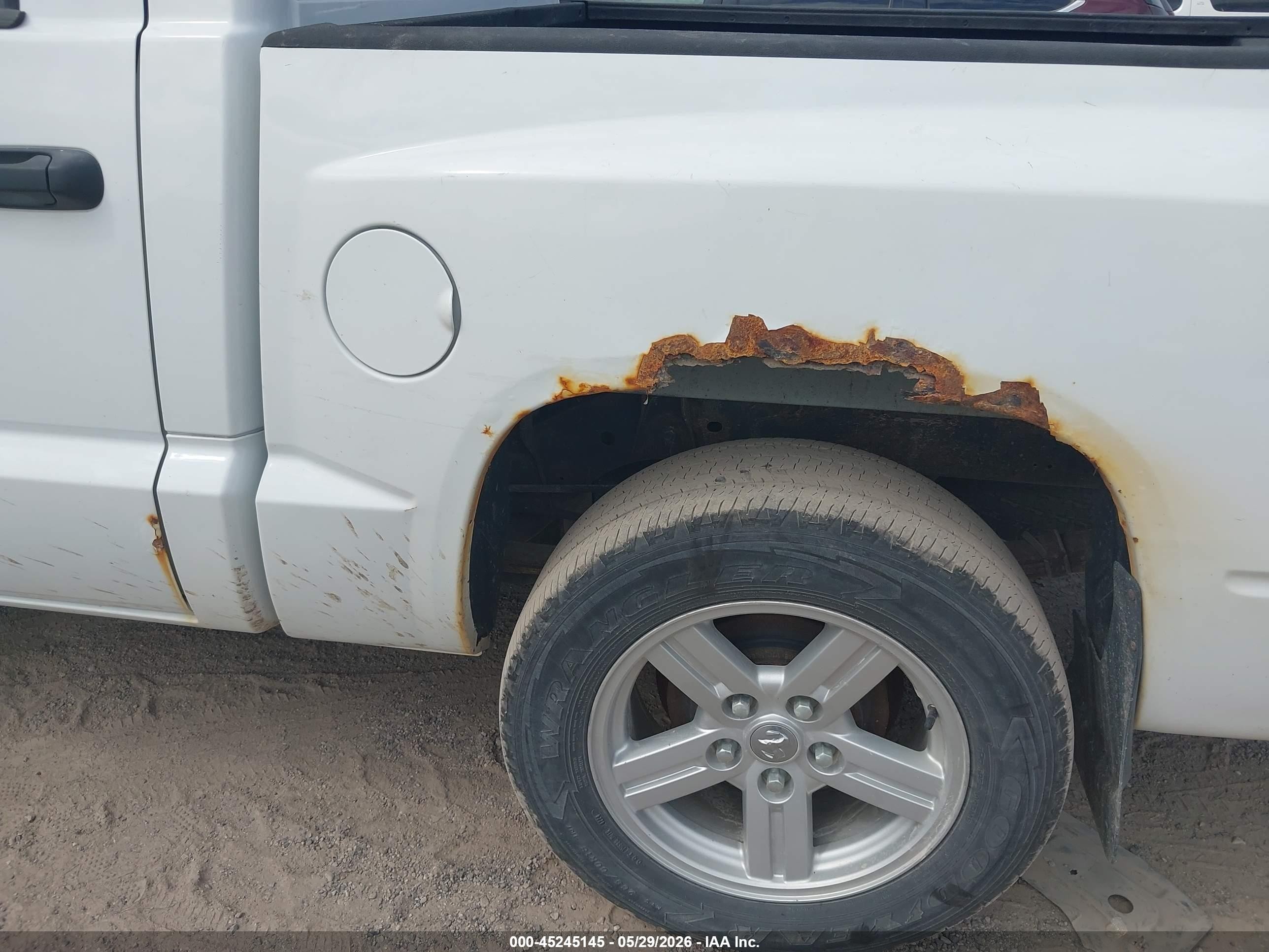 2011 Ram Dakota Bighorn/lonestar Белый vin: 1D7RW3GK3BS661730