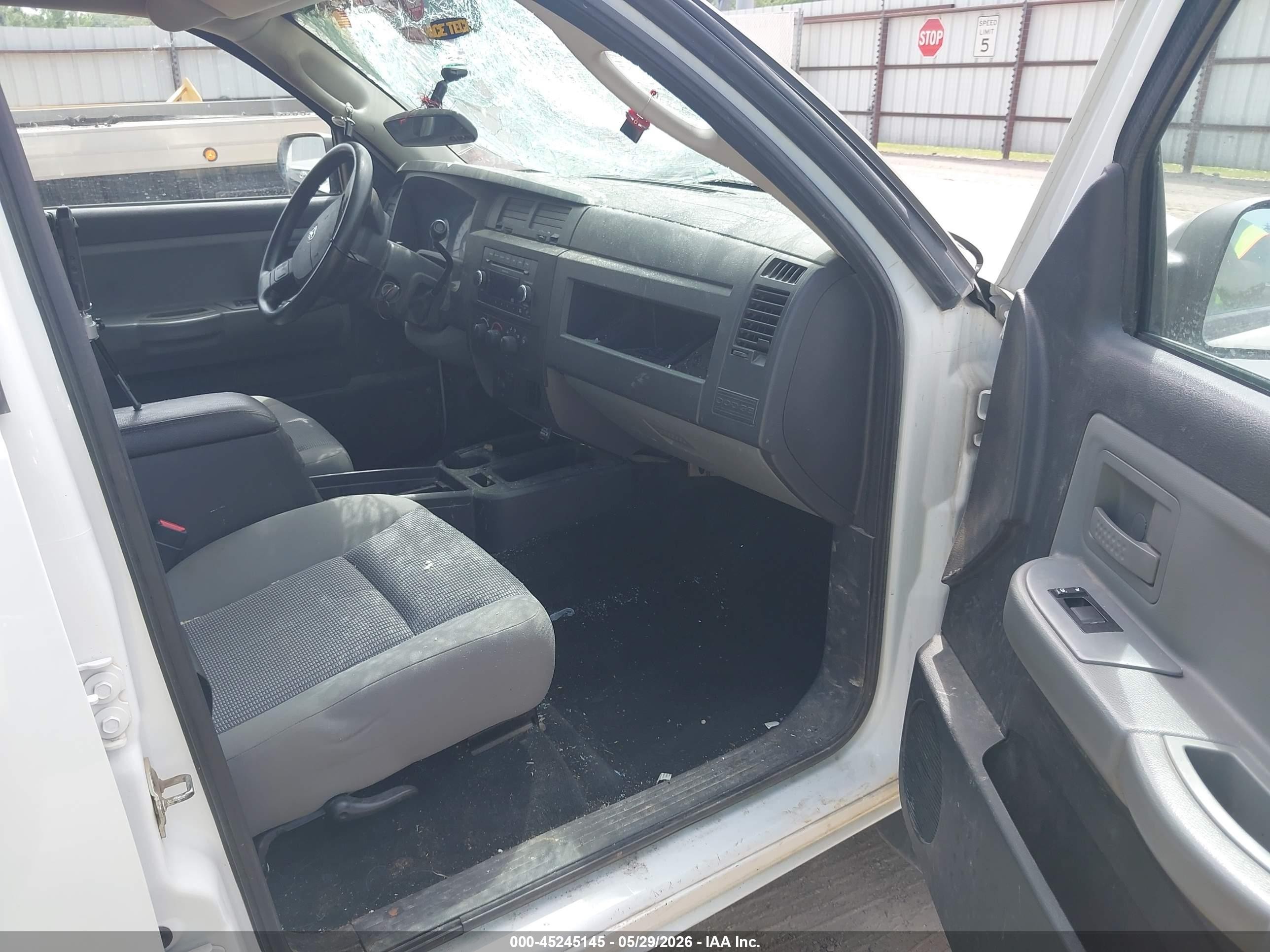 2011 Ram Dakota Bighorn/lonestar Белый vin: 1D7RW3GK3BS661730