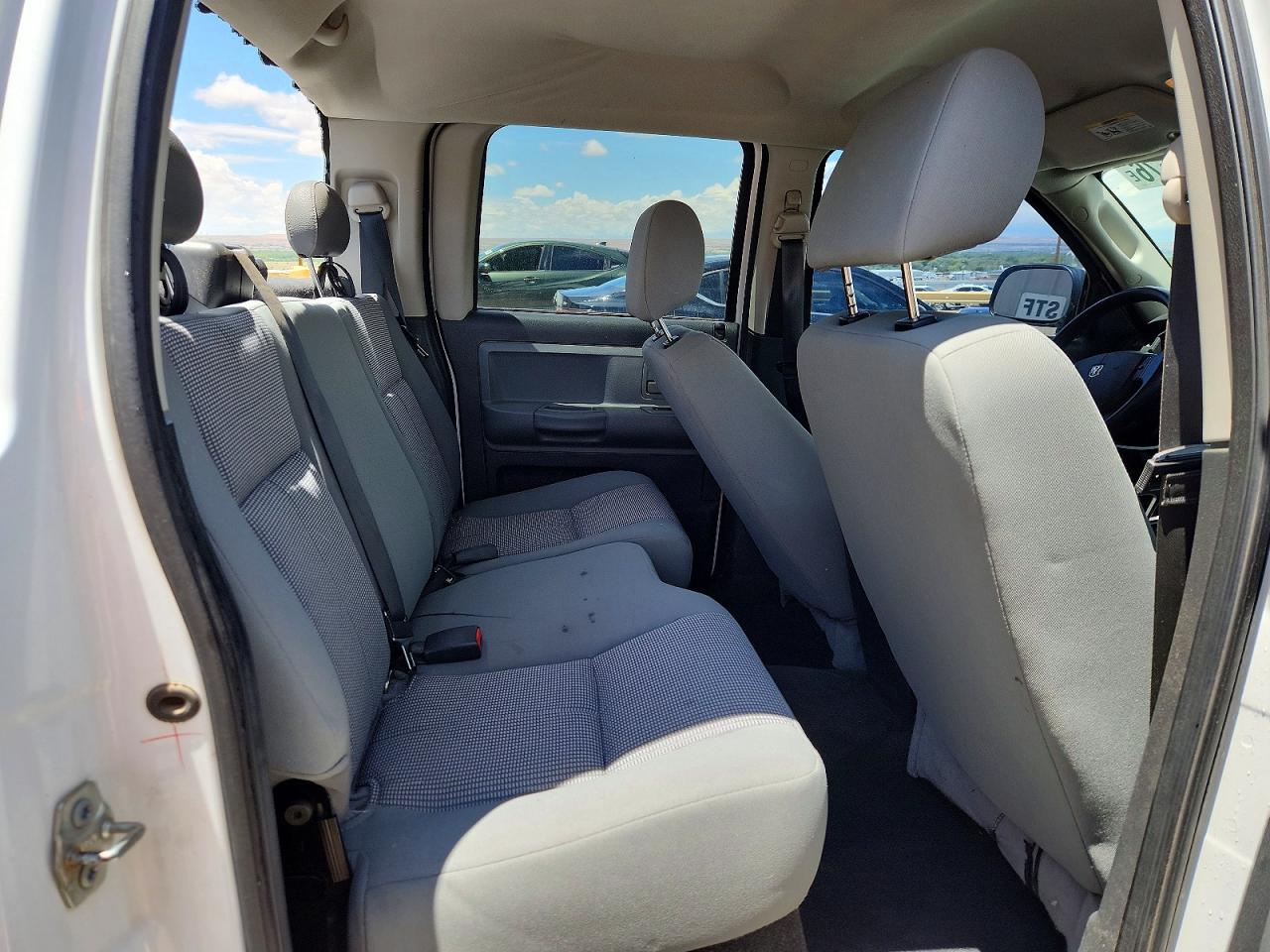 2010 Dodge Dakota Sxt White vin: 1D7RW3GK6AS223377