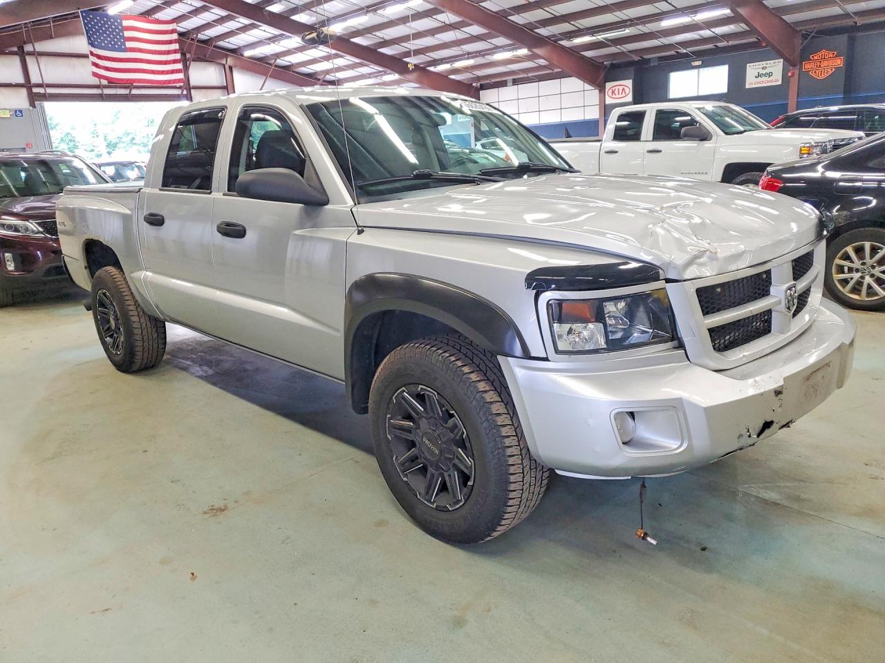 2011 Dodge Dakota Slt Silver vin: 1D7RW3GK7BS592671