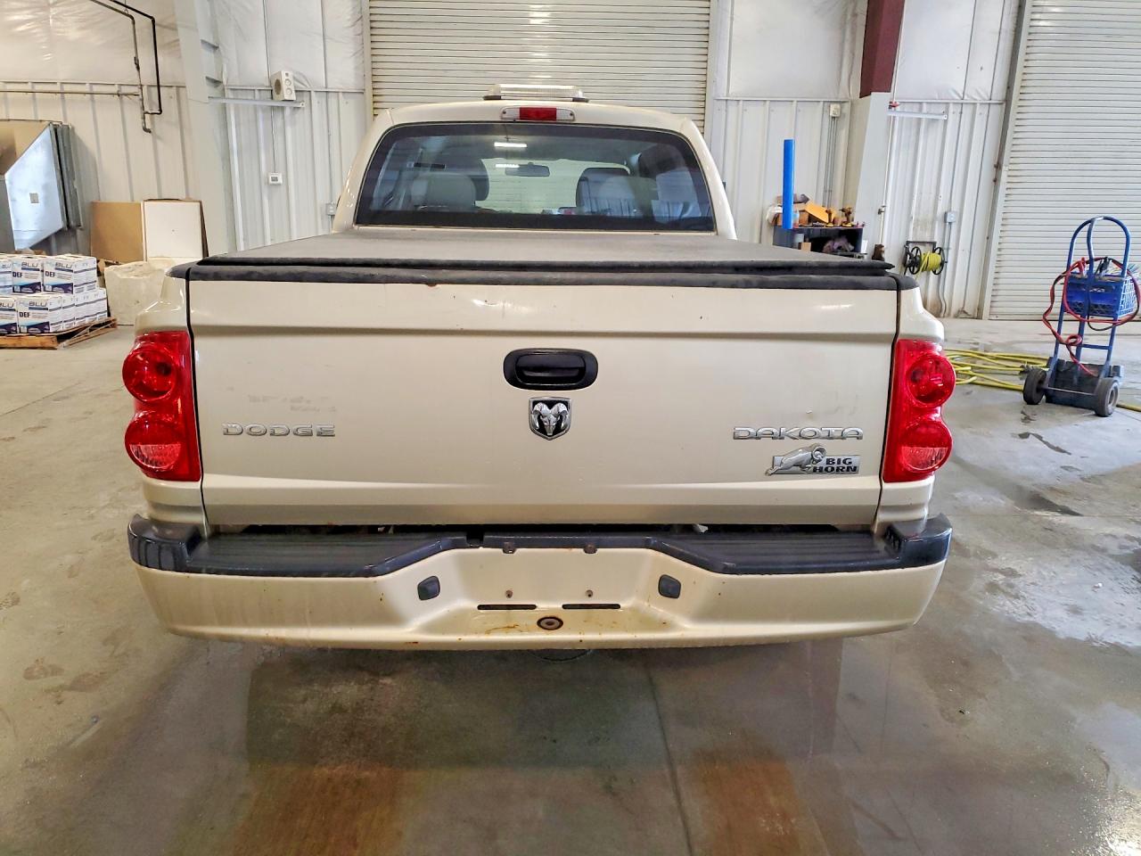 2011 Dodge Dakota Slt Золотой vin: 1D7RW3GK8BS701722