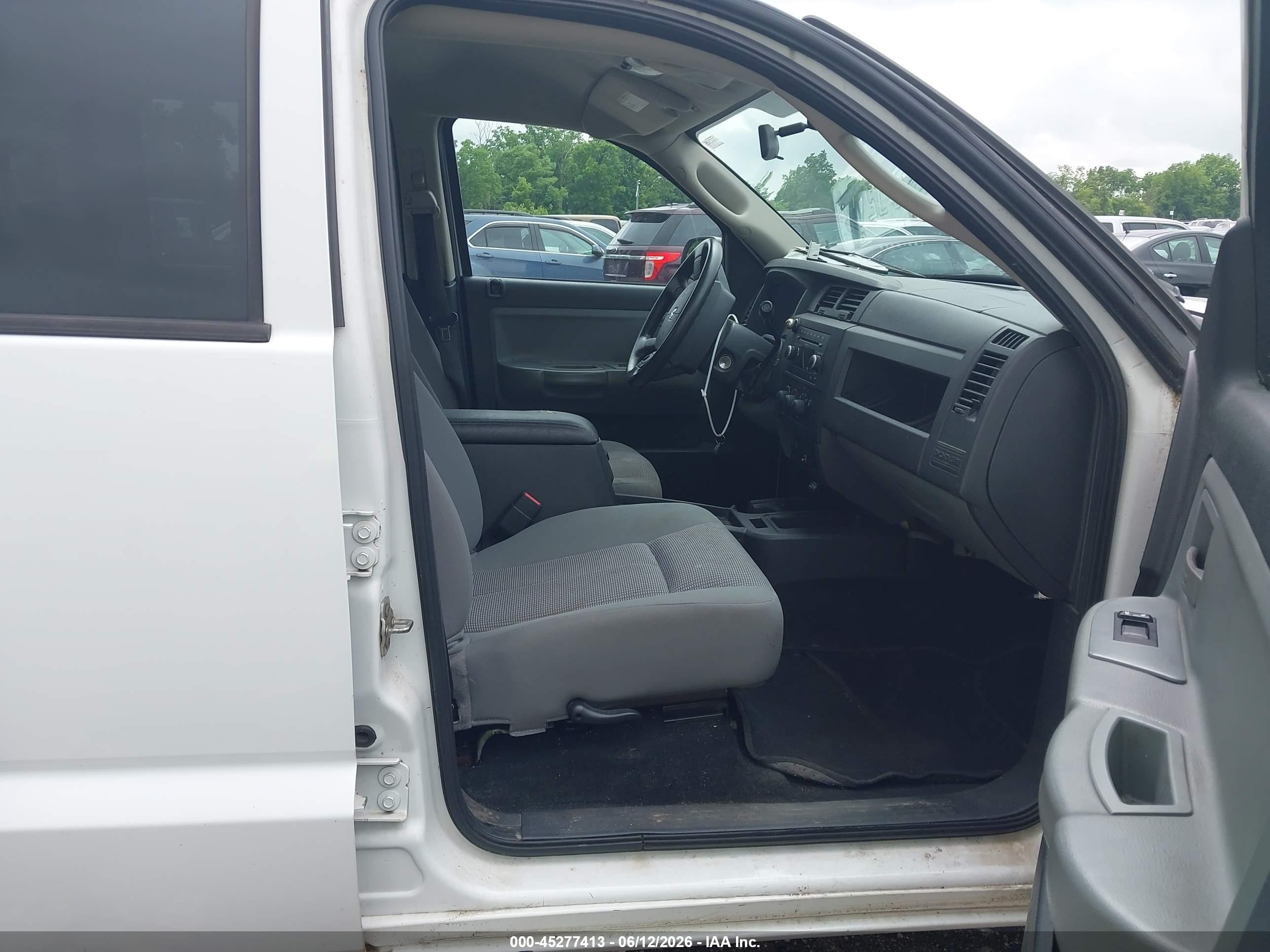 2011 Ram Dakota Bighorn/lonestar White vin: 1D7RW3GK9BS572051