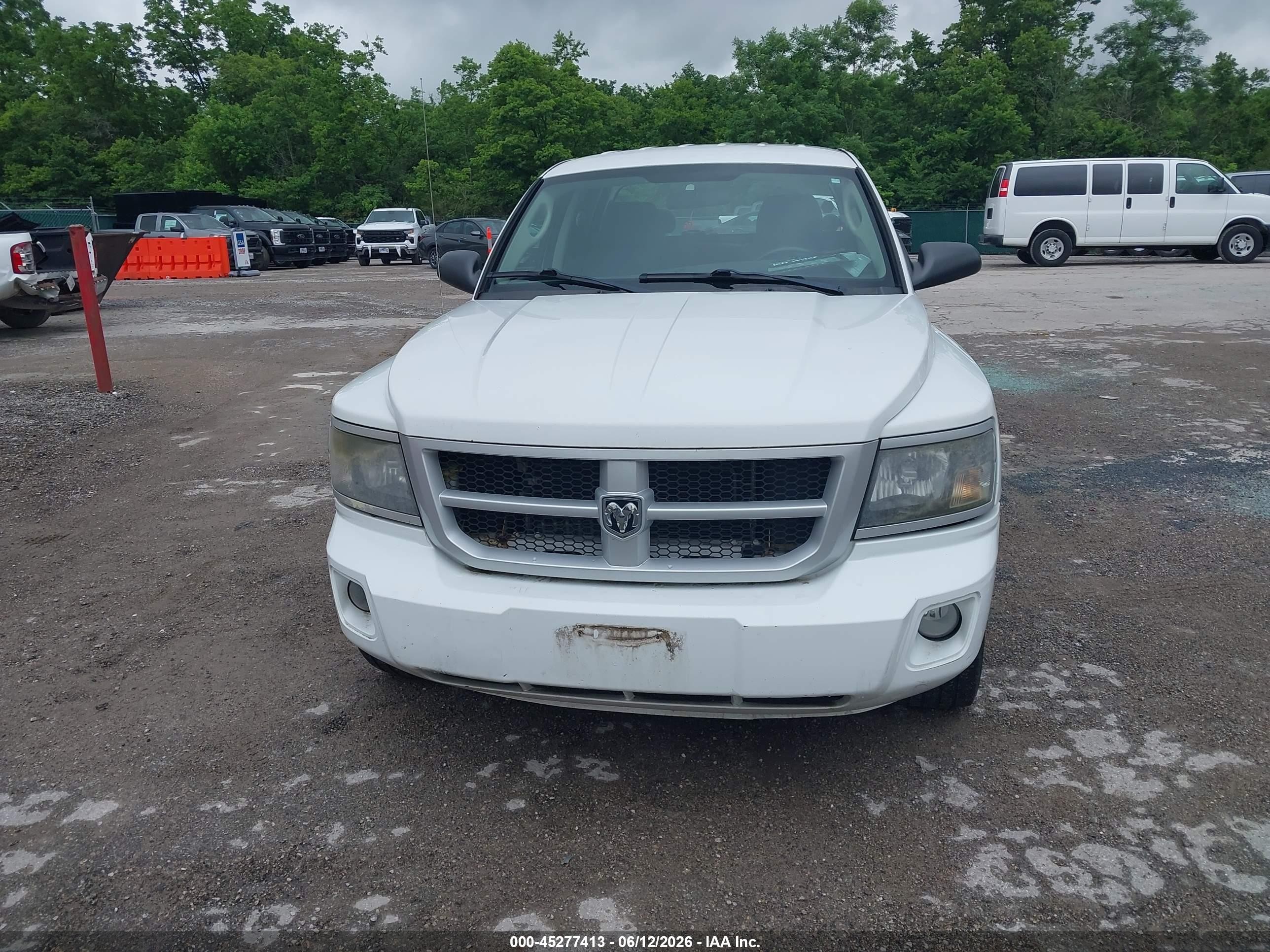 2011 Ram Dakota Bighorn/lonestar White vin: 1D7RW3GK9BS572051